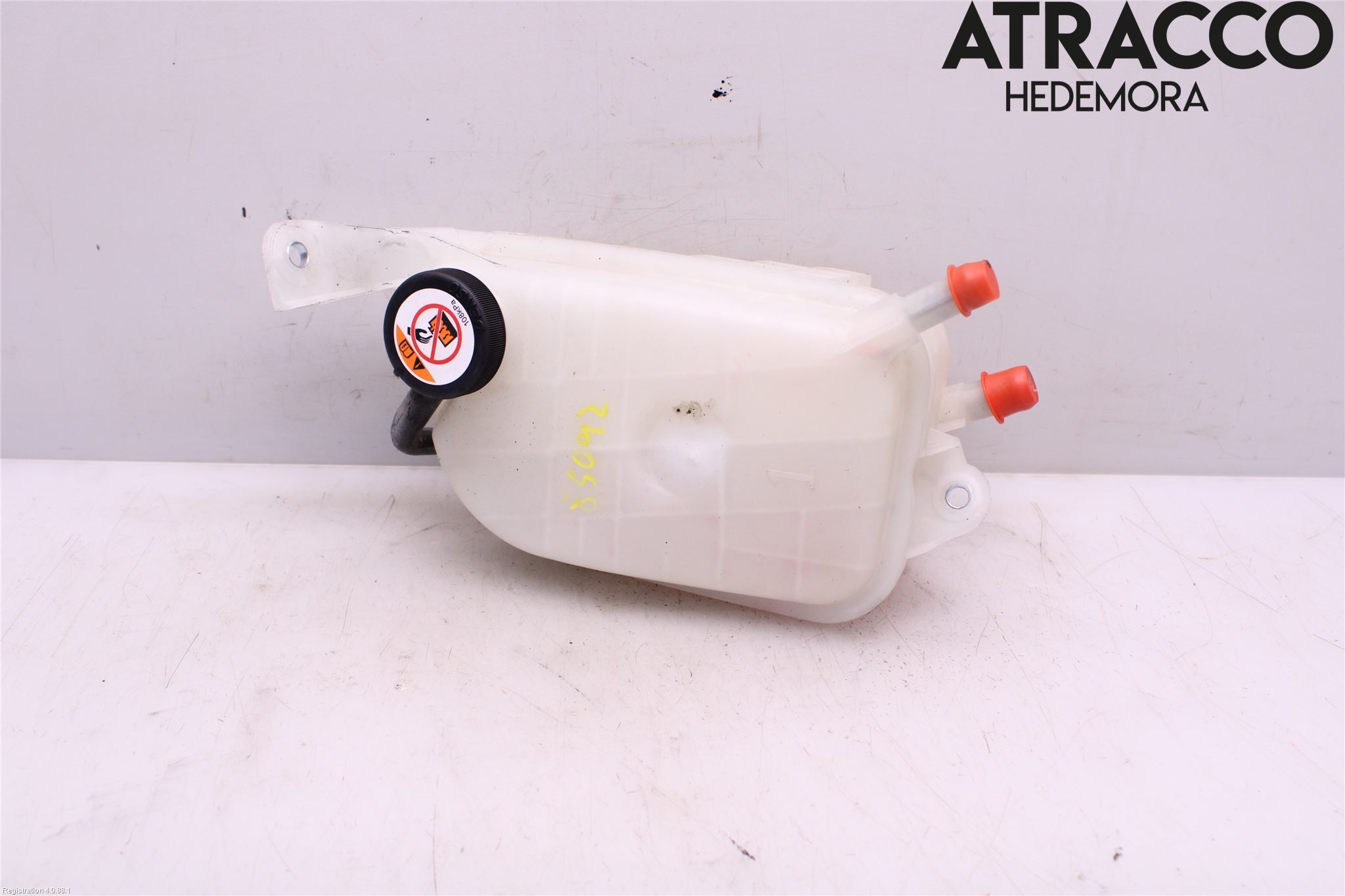 Toyota AVENSIS 16-18 Expansionstank