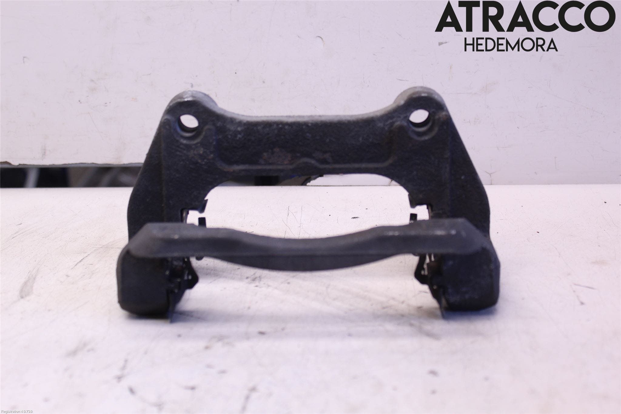 Opel INSIGNIA 17- Bromsokshållare