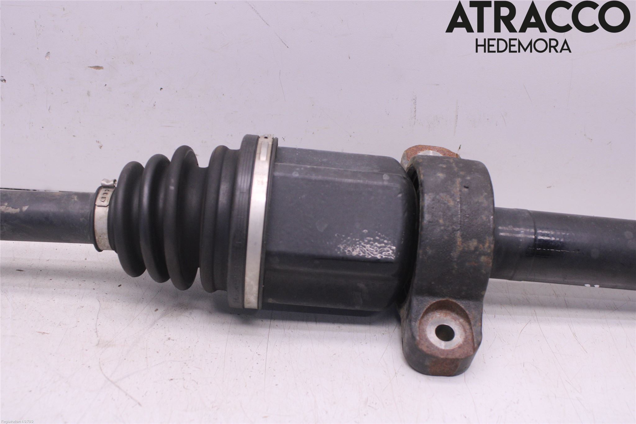 Toyota AURIS 13-19 Drivaxel Fram Höger