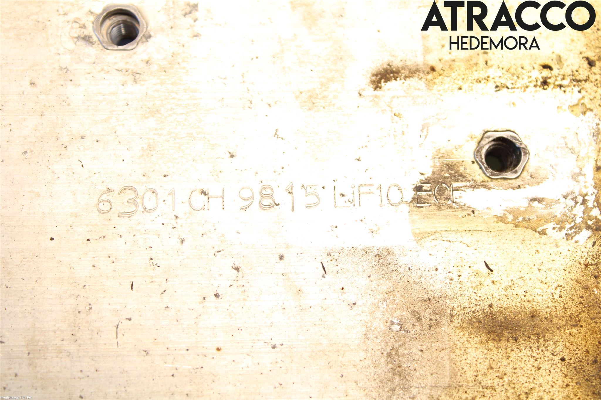 BMW 5 F10/F11/F18 09-17 Stötfångarbärjärn Fram