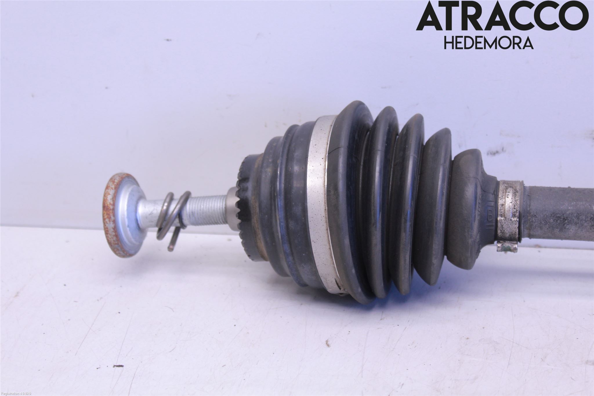 BMW 3 F30/F31/F80 12-19 Drivaxel Fram Vänster