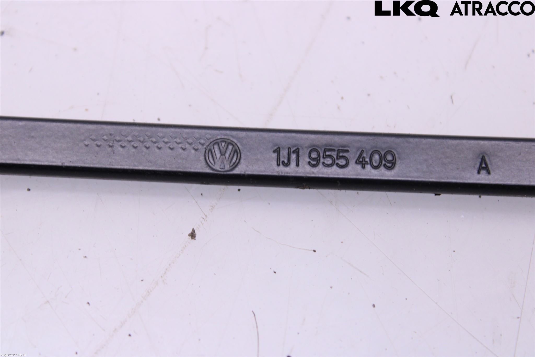 Volkswagen VW GOLF IV 98-06 Torkararm Armar Vindruta