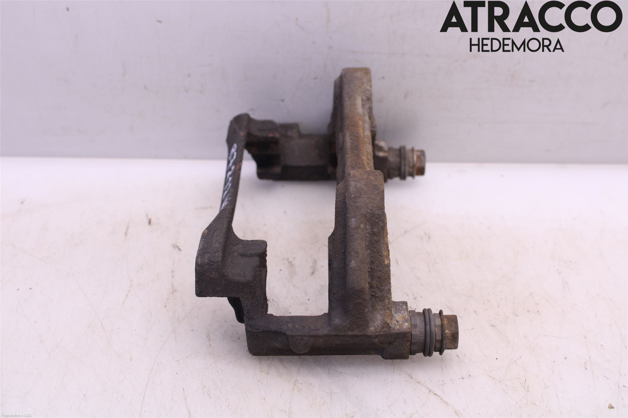 Renault TRAFIC/E-TECH 15- Bromsokshållare