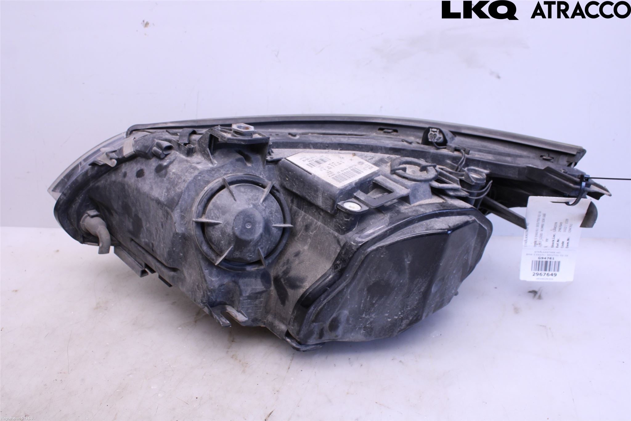 BMW 5 E60/61 Sed/Tou 02-10 Strålkastare Höger