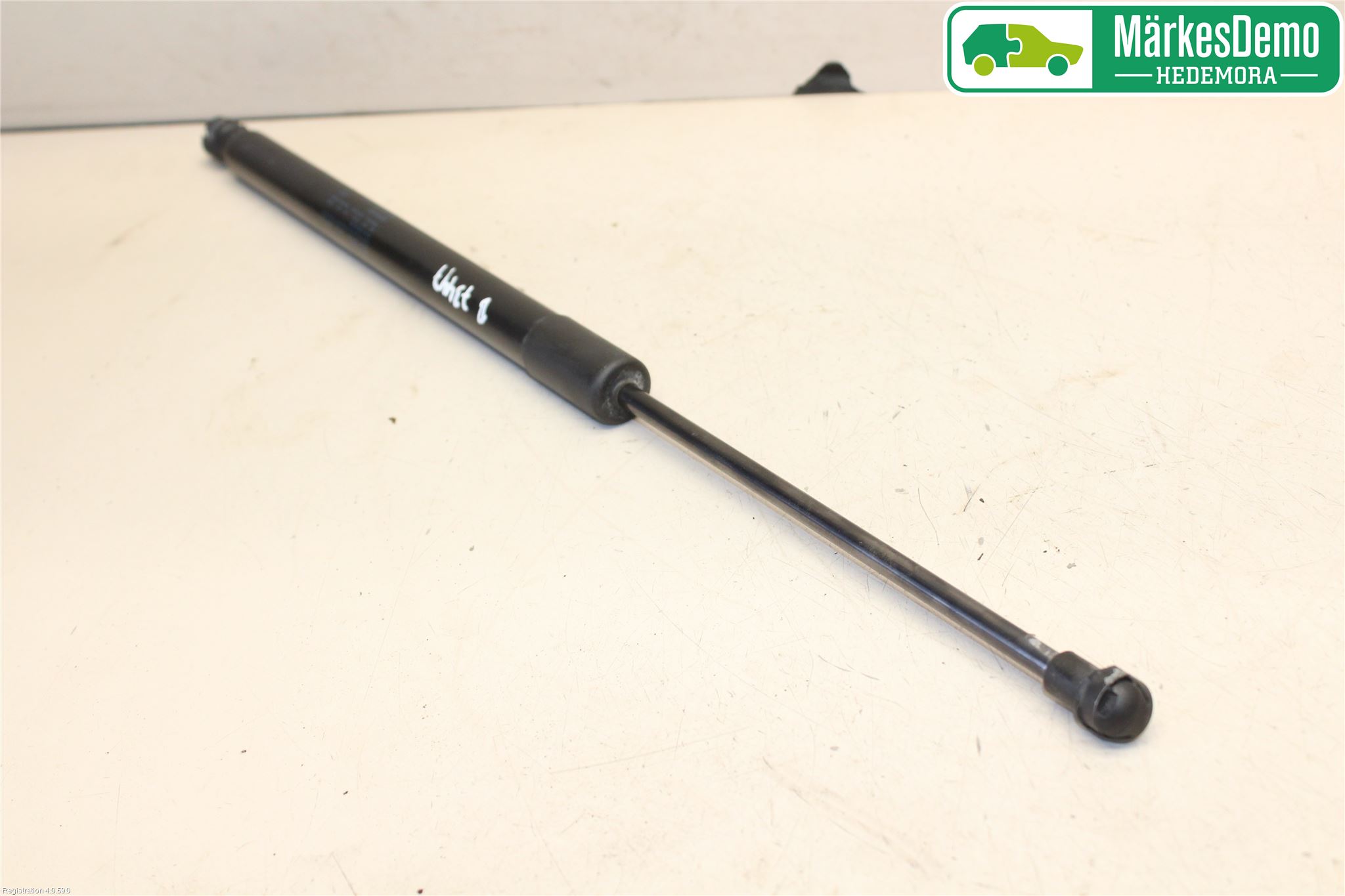 Volkswagen VW GOLF / E-GOLF VII 13-20 Gasfjäder Baklucka