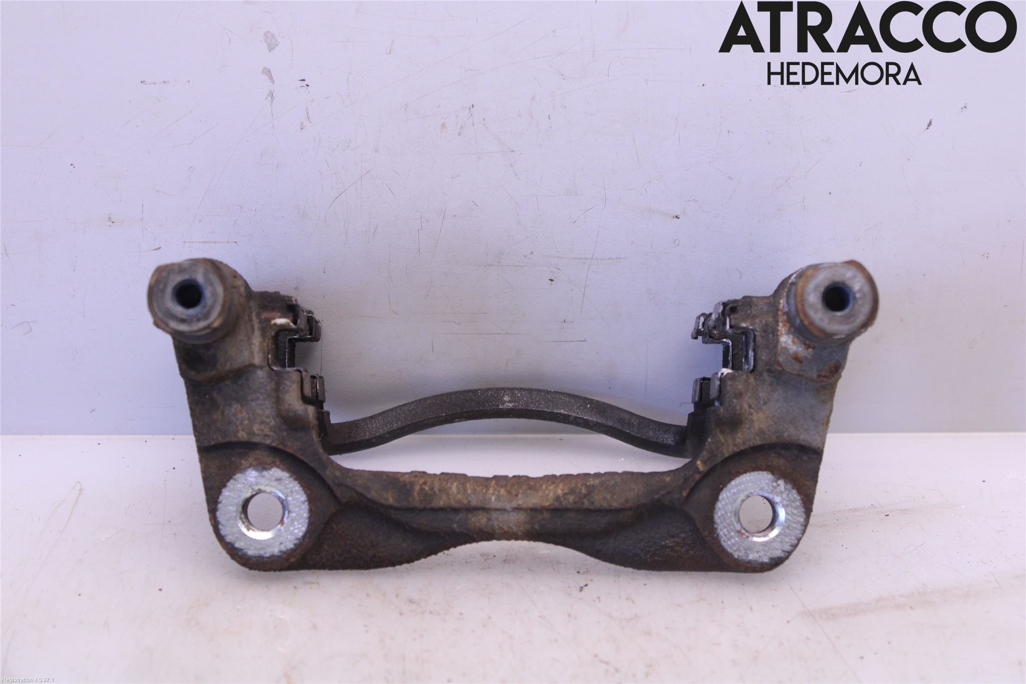 Toyota AURIS 13-19 Bromsokshållare