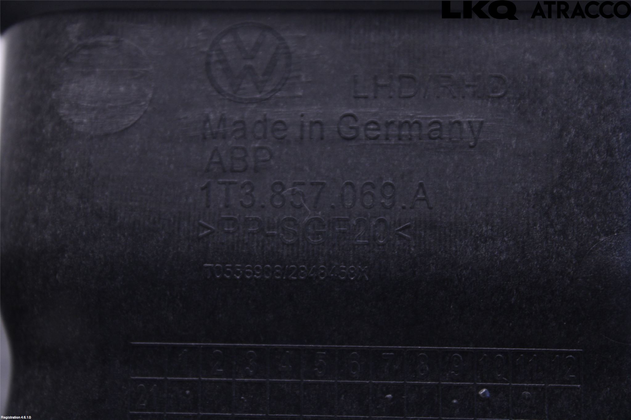 Volkswagen VW ID BUZZ/CARGO 22- Instrumentbräda