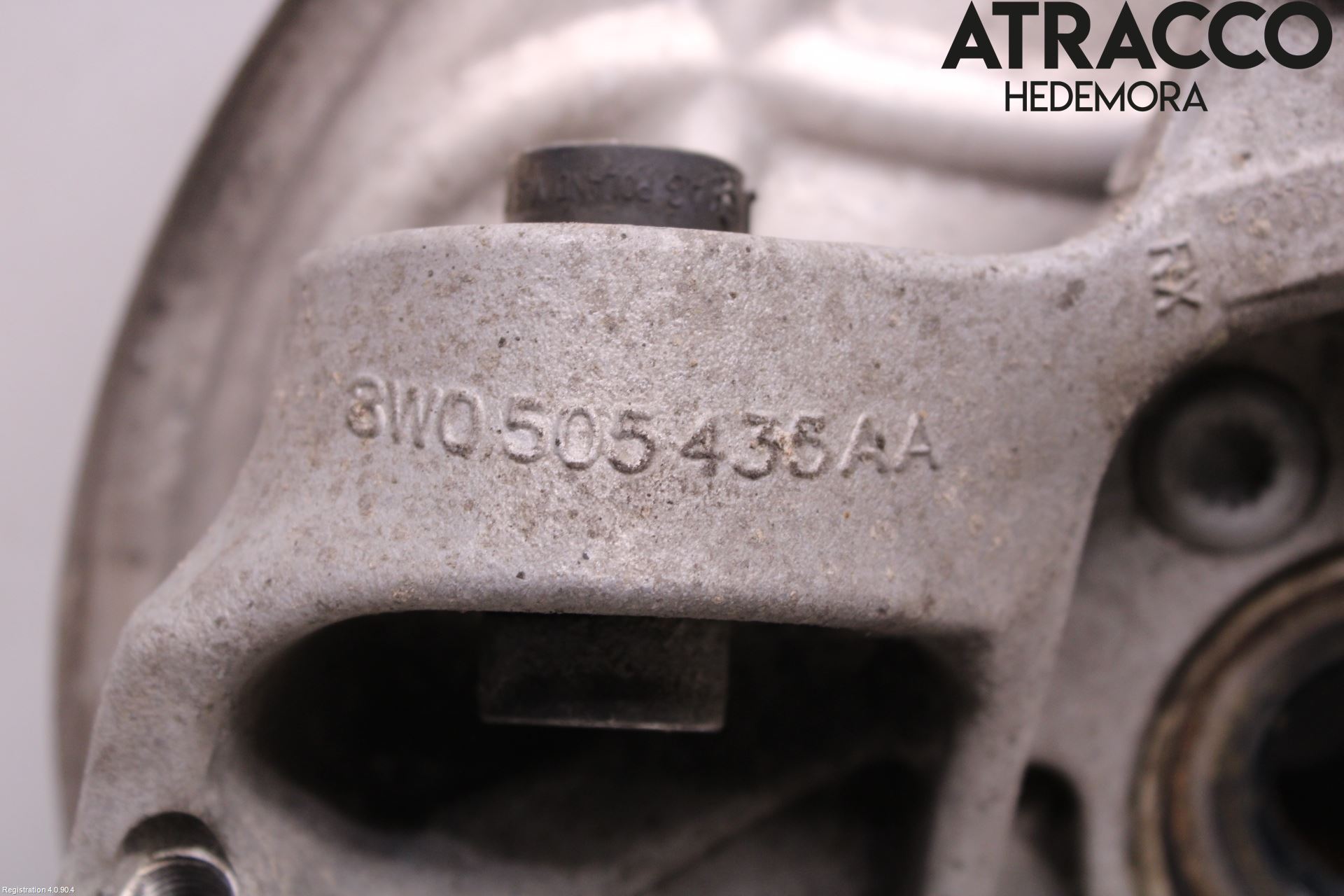 Audi A5 17- Hjullagerhus-Spindel Vä B