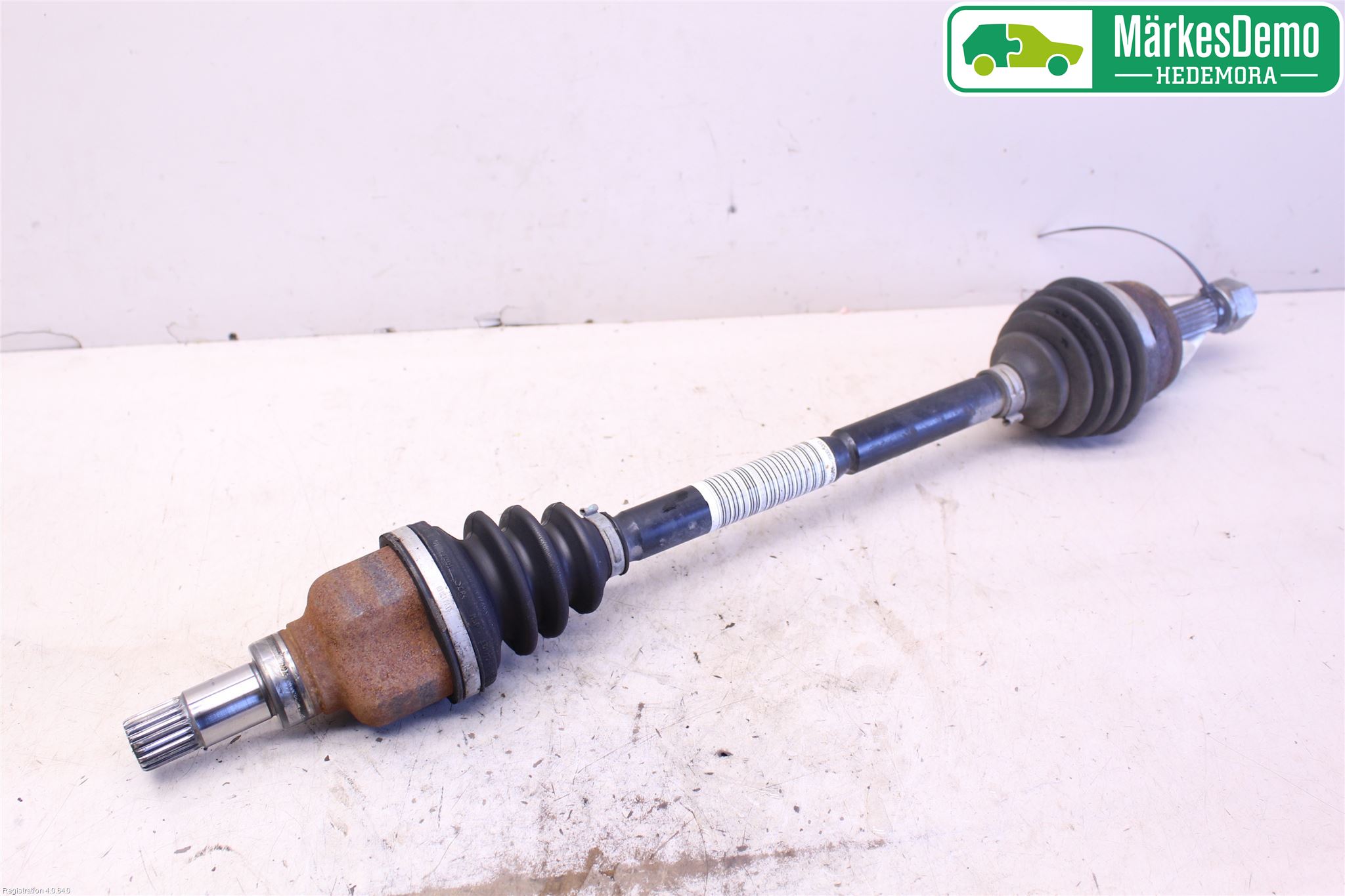 Peugeot PEUGOT 208 16-19 Drivaxel Fram Vänster