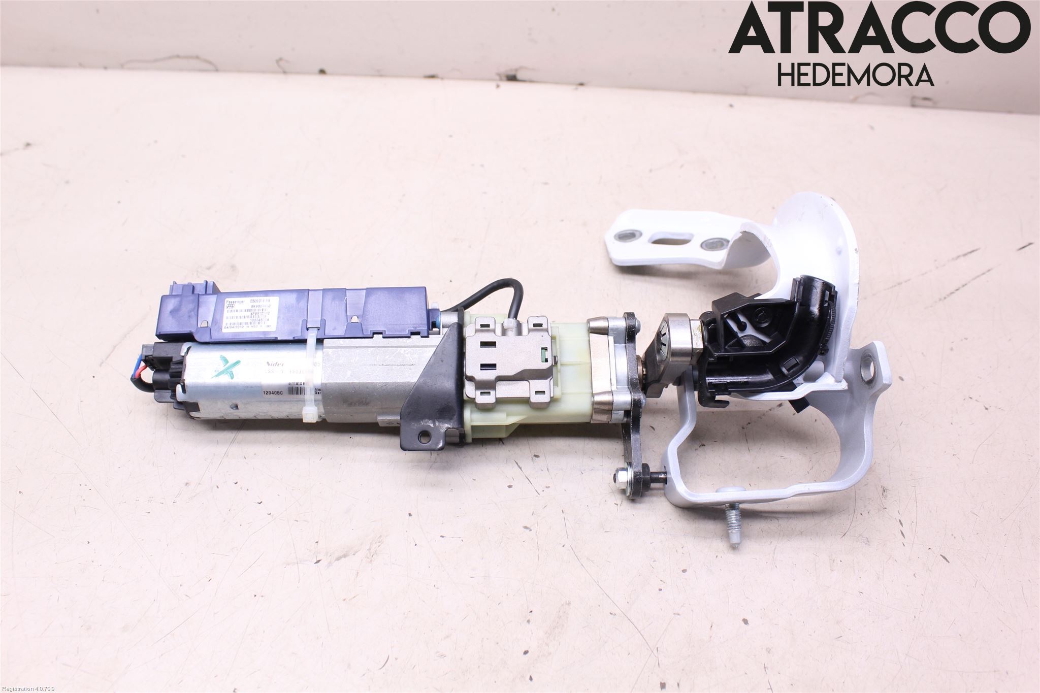 Audi A4/S4 08-11 Bakluckeöppnare Automatisk