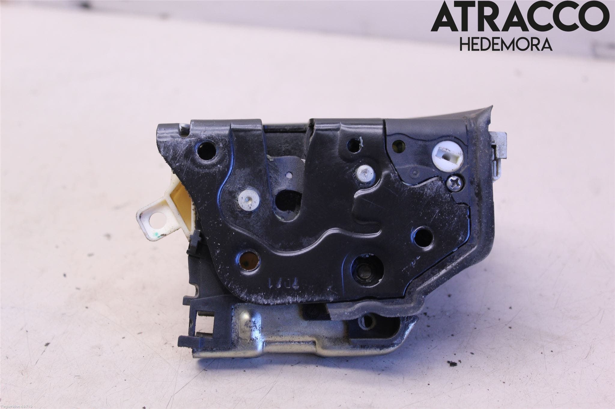 Audi Q5 09-16 Låskista-Dörrlås