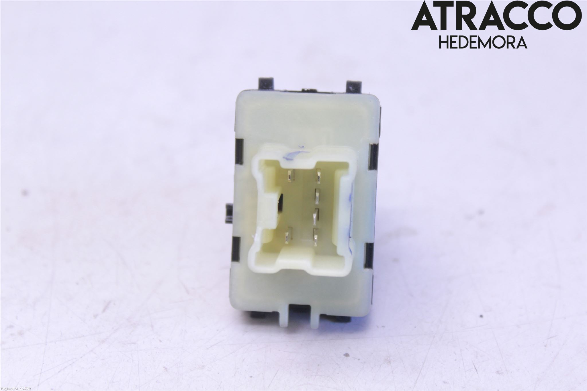 Opel VIVARO 15-19 Strömställare Elhiss