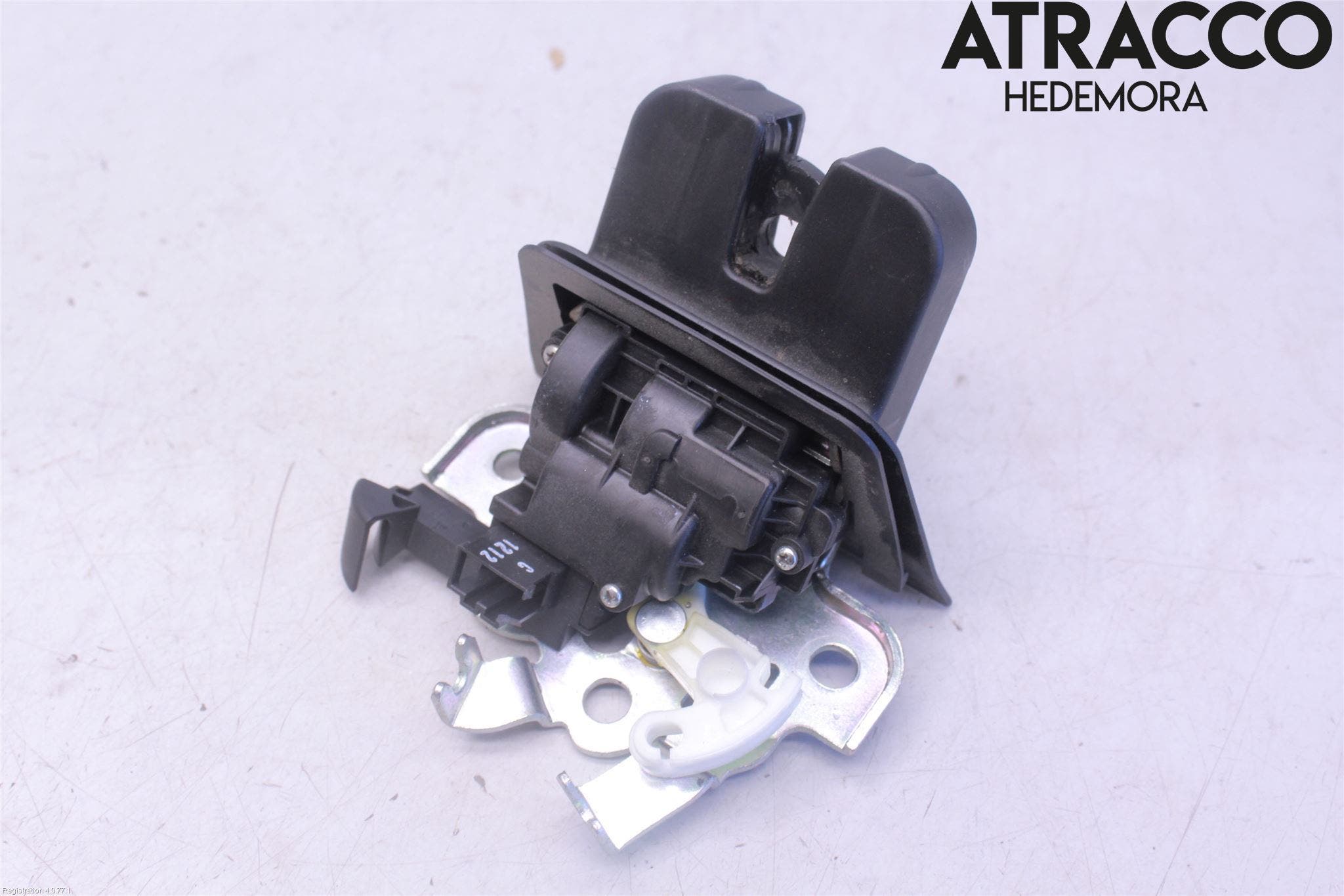 Audi A4 12-15 Låskista Baklucka