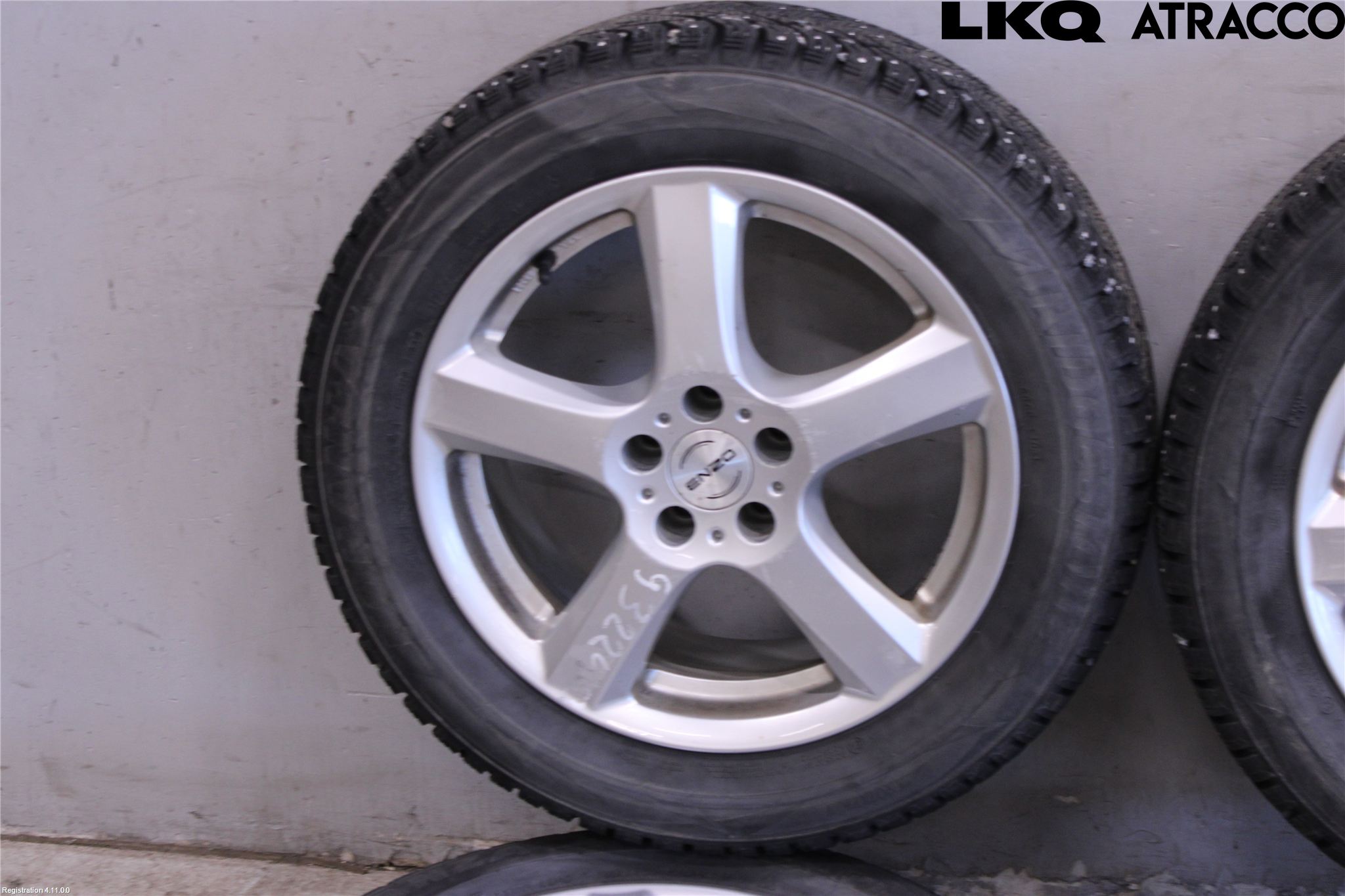 Toyota AVENSIS 03-06 Vinterdäck Alumfälg 4St
