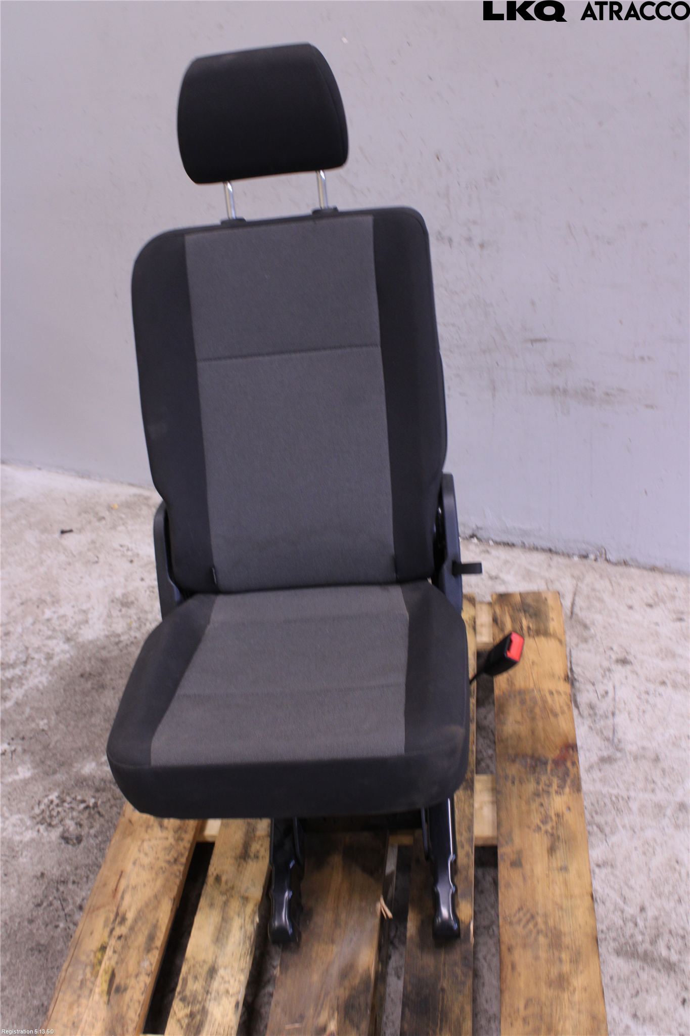 Volkswagen VW TRANSP/CARAVELLE (T6) 16-22 Inredning Stol Bak