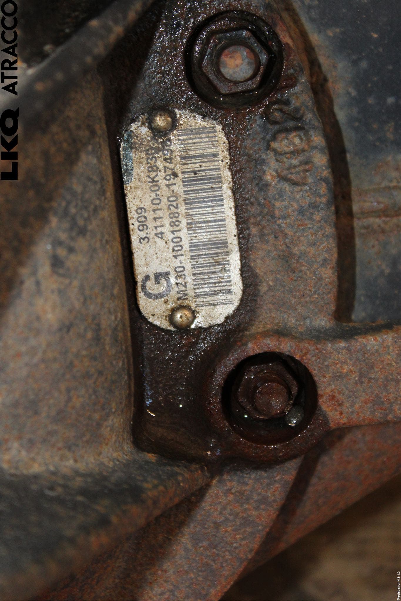 Toyota HILUX 16- Bakaxel