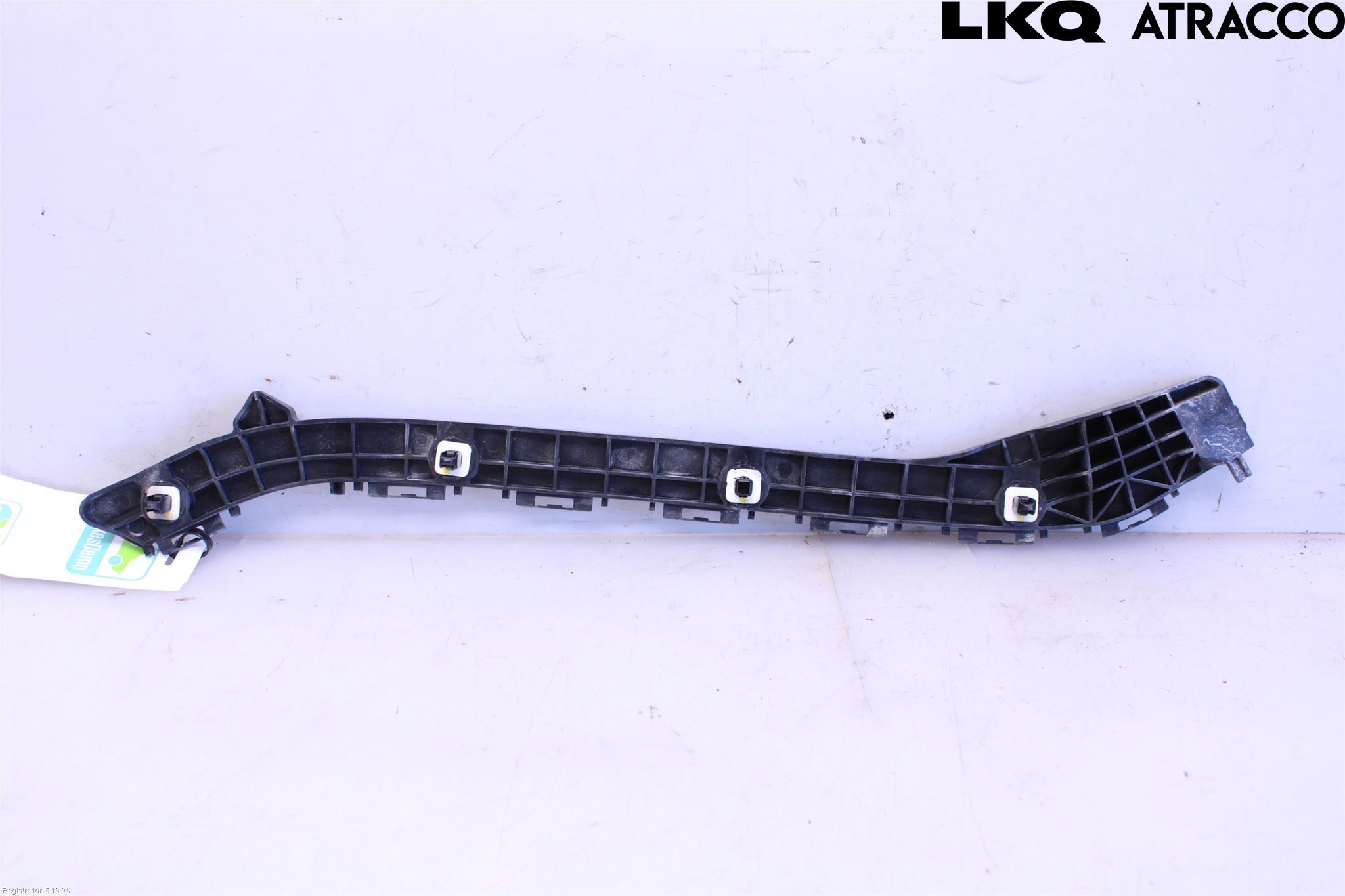 Toyota AURIS 13-19 Stötfångarfäste Bak Hö