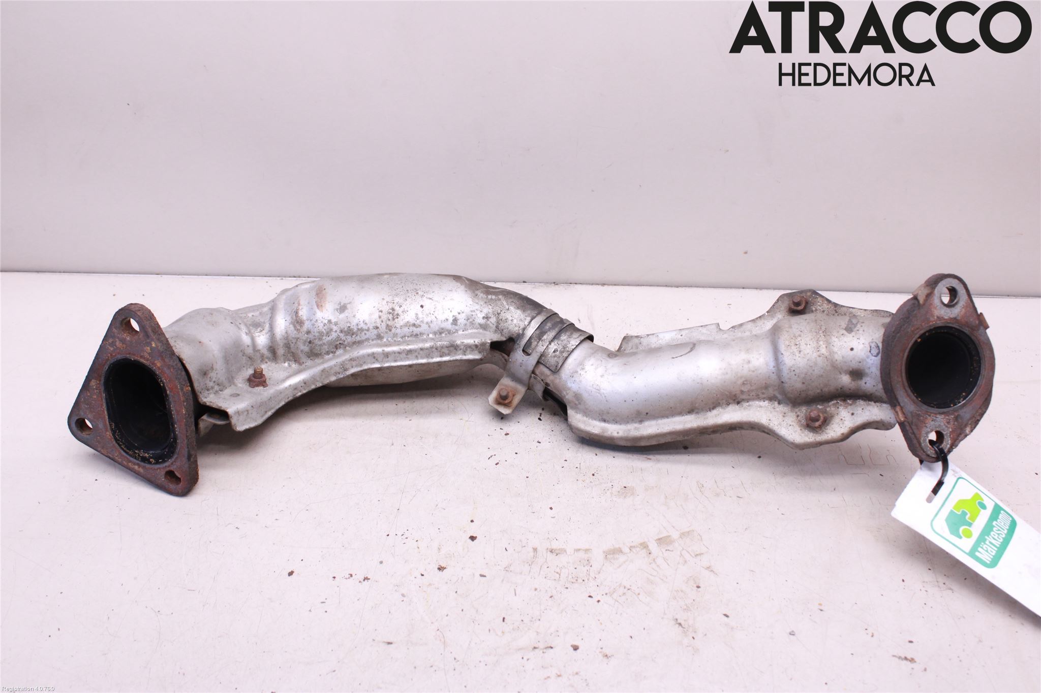 Subaru LEGACY 10-14 Grenrör Avgas