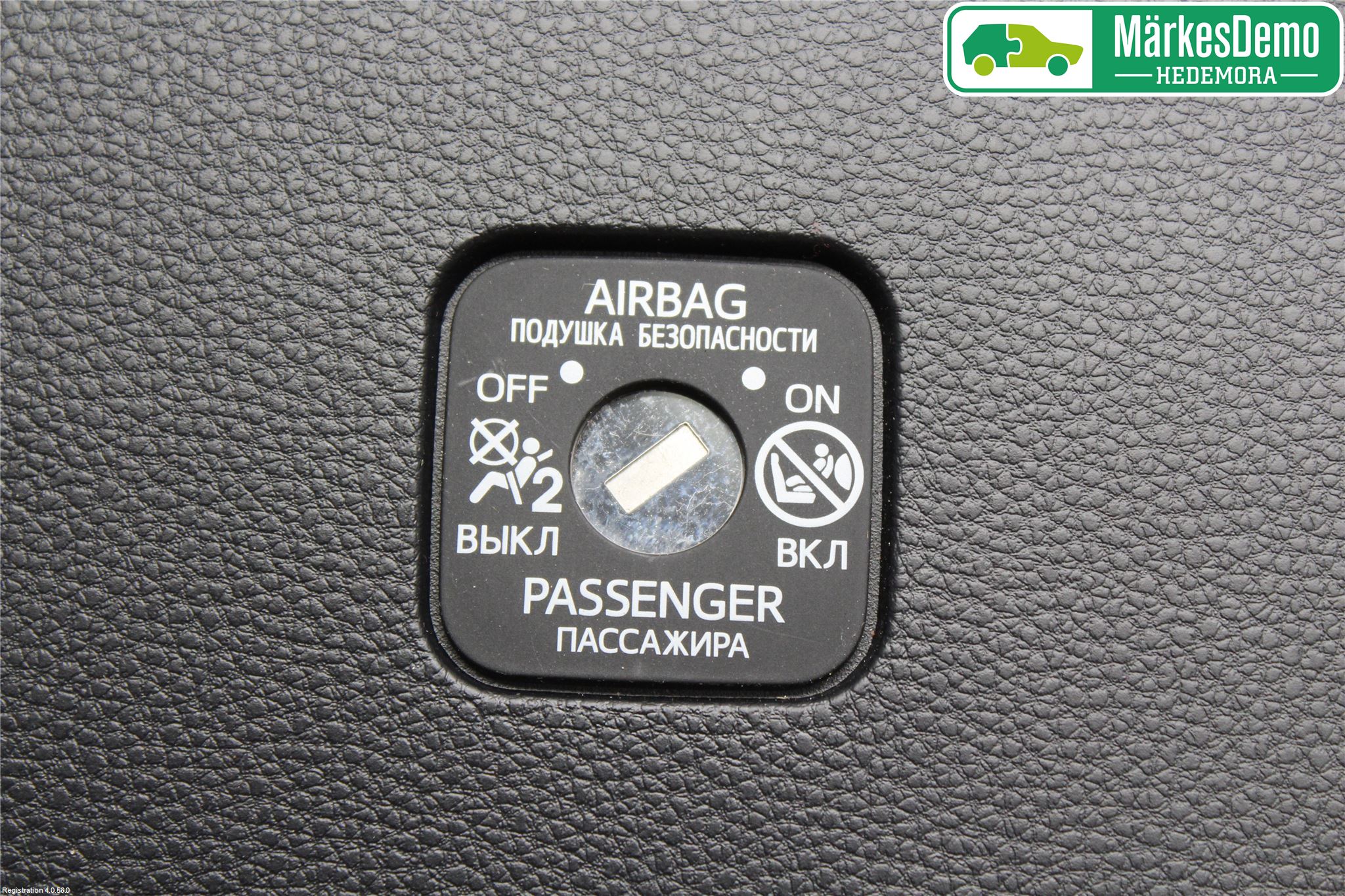 Toyota COROLLA 19- Instrumentbräda