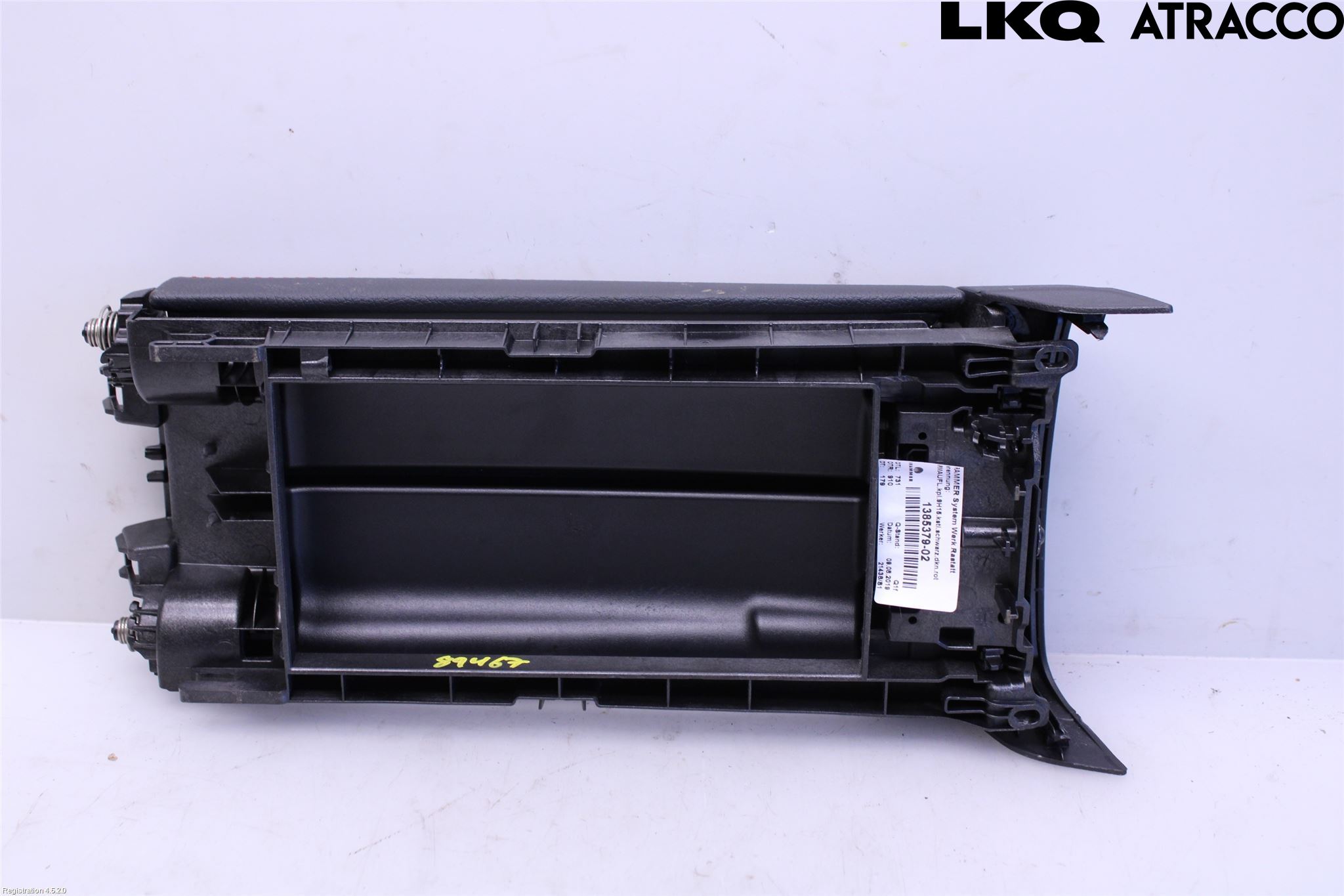 Mercedes-Benz MB CLA-KLASS (C118/X118) 19- Inredning Armstöd