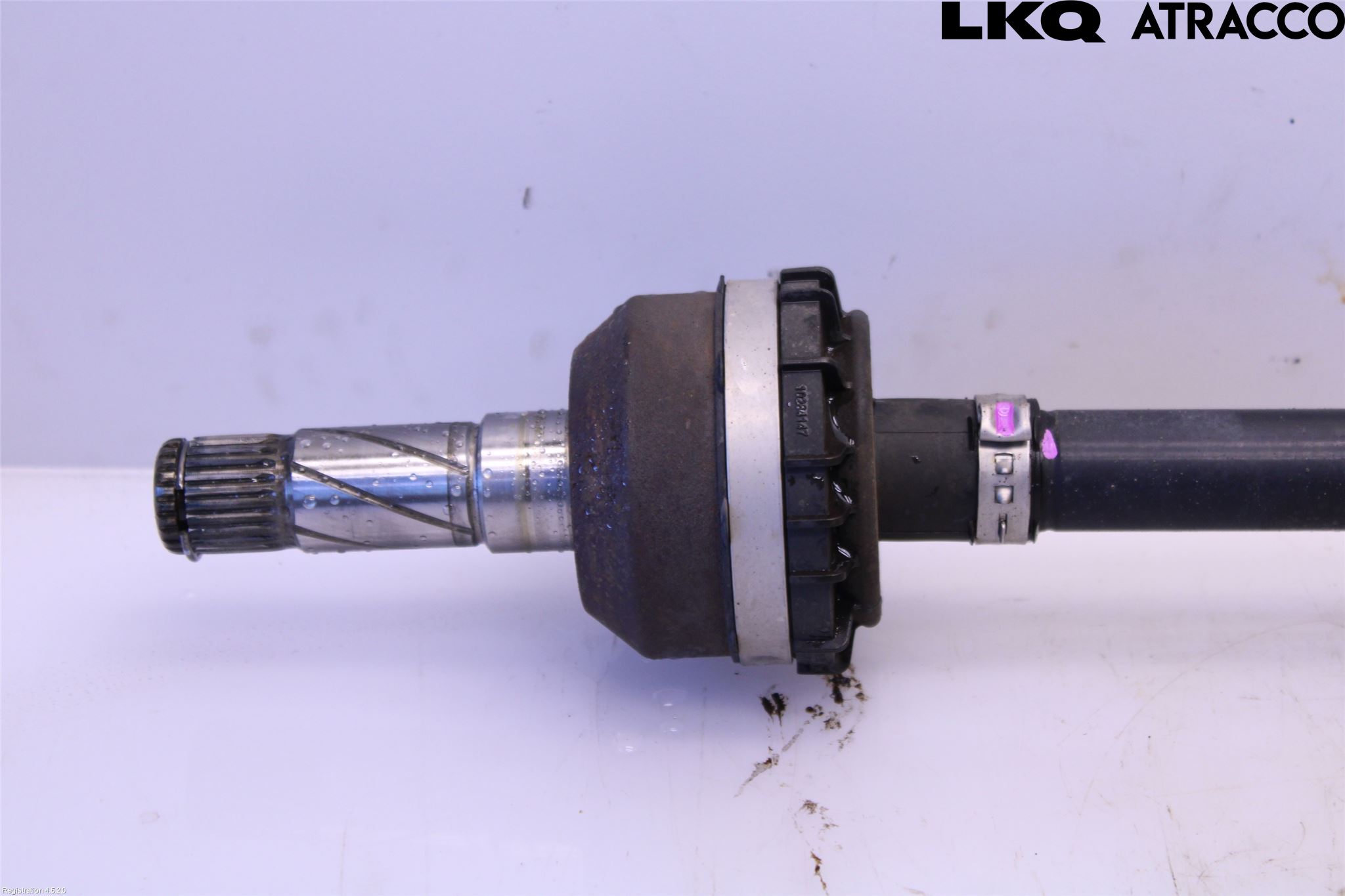 Volvo V60 CROSS COUNTRY 19- Drivaxel Bak Höger