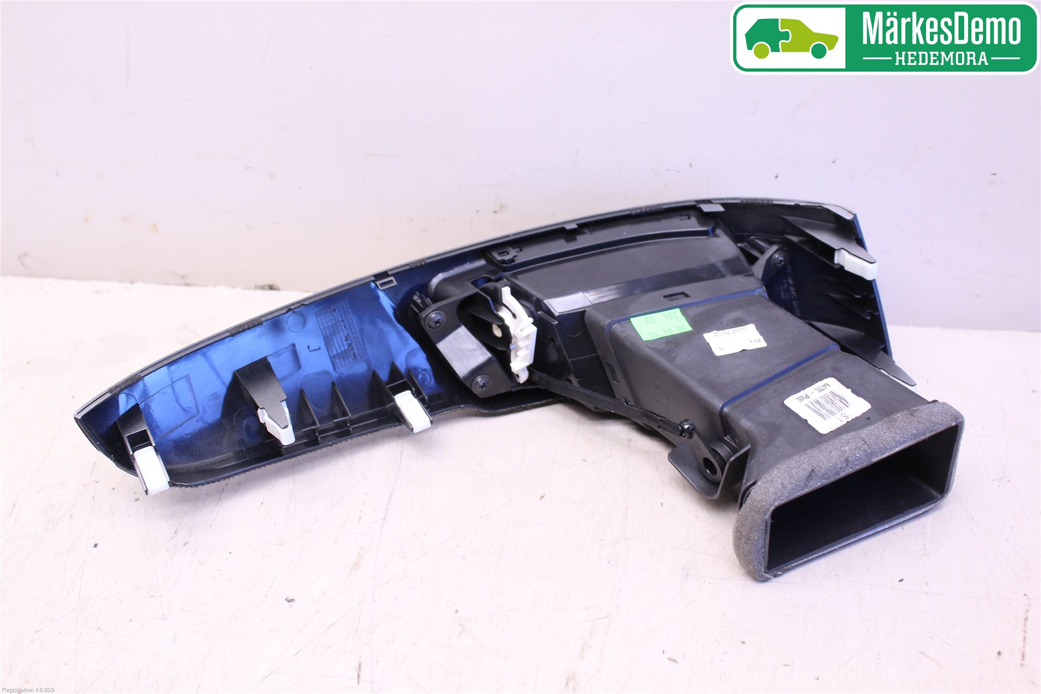 Kia VENGA 10-19 Defrosterkanal-Munstycke