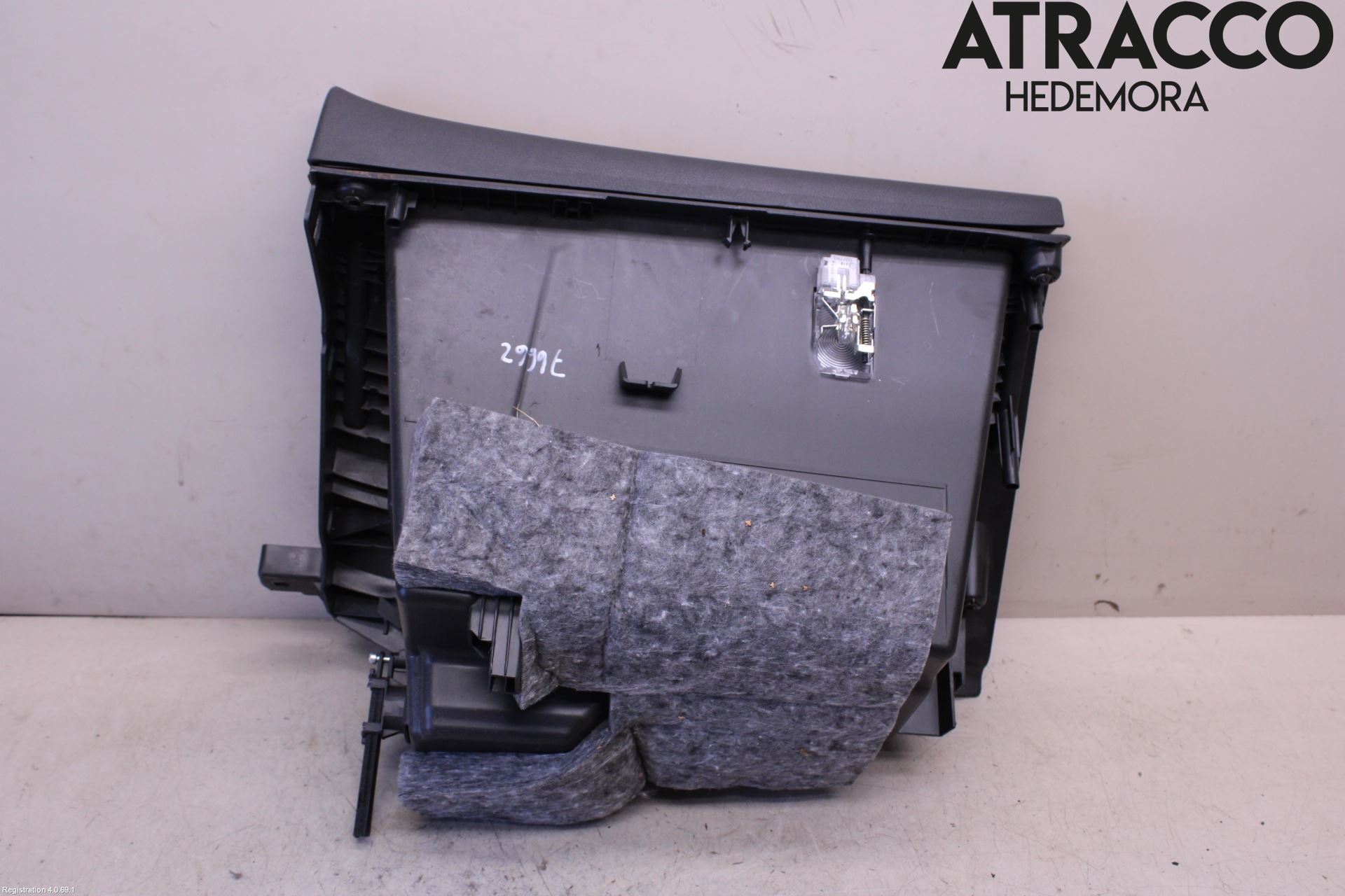 Opel ASTRA J 10-15 Handskfack