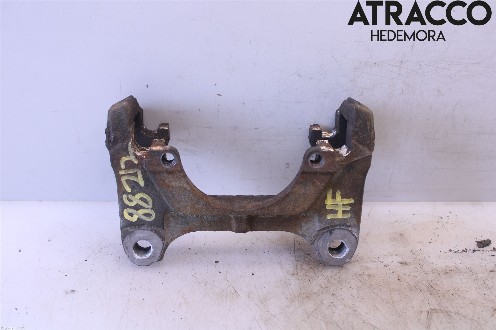 Audi A6/S6     05-11 Bromsokshållare