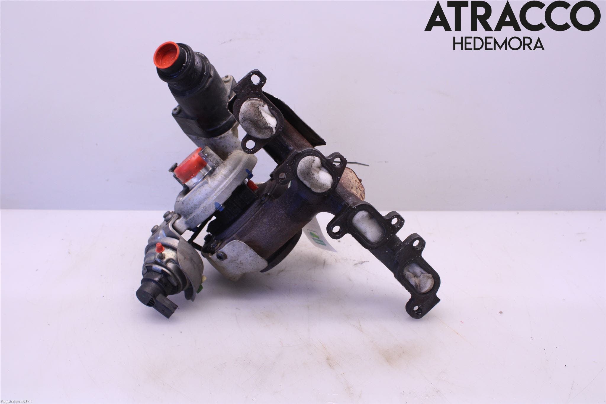 Volkswagen VW CADDY 11-15 Turboaggregat