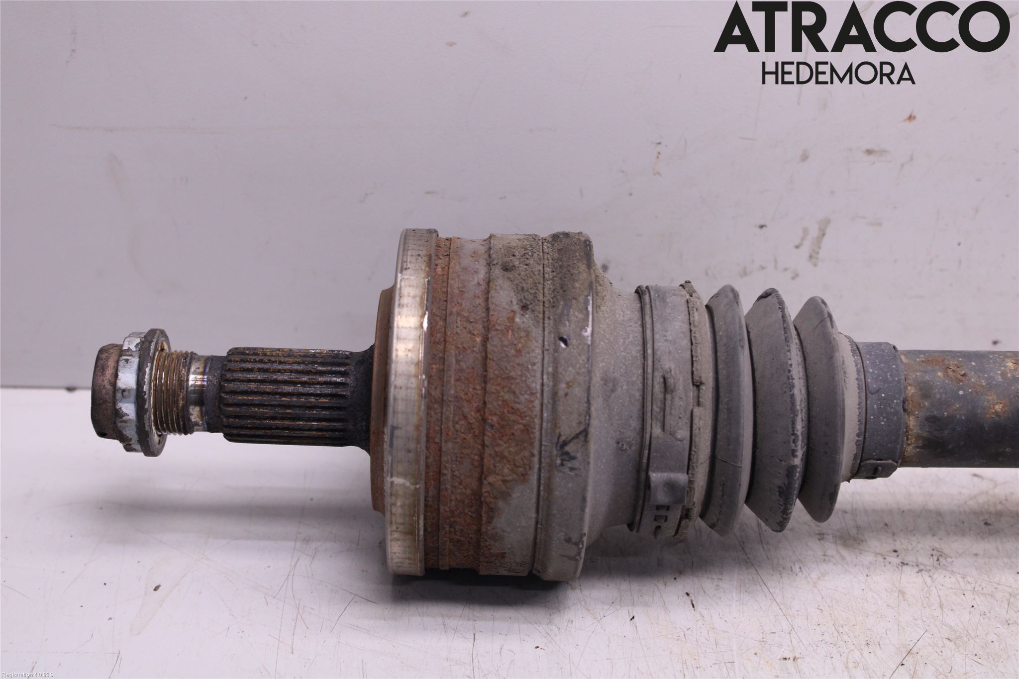 Mercedes-Benz MB SLK 200-350 (R171) 05-11 Drivaxel Bak Vänster