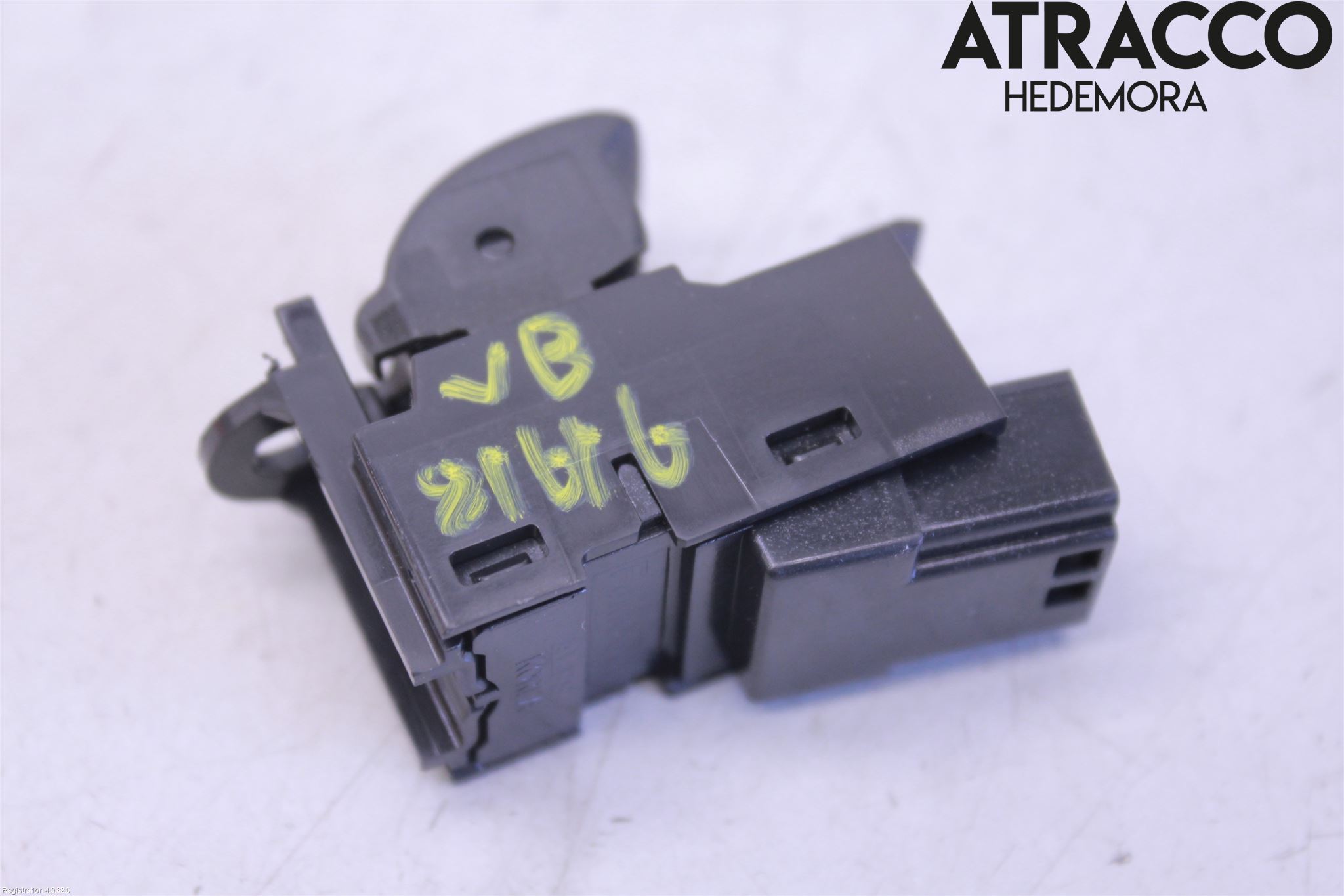 Volvo V60 14-18 Strömställare Elhiss