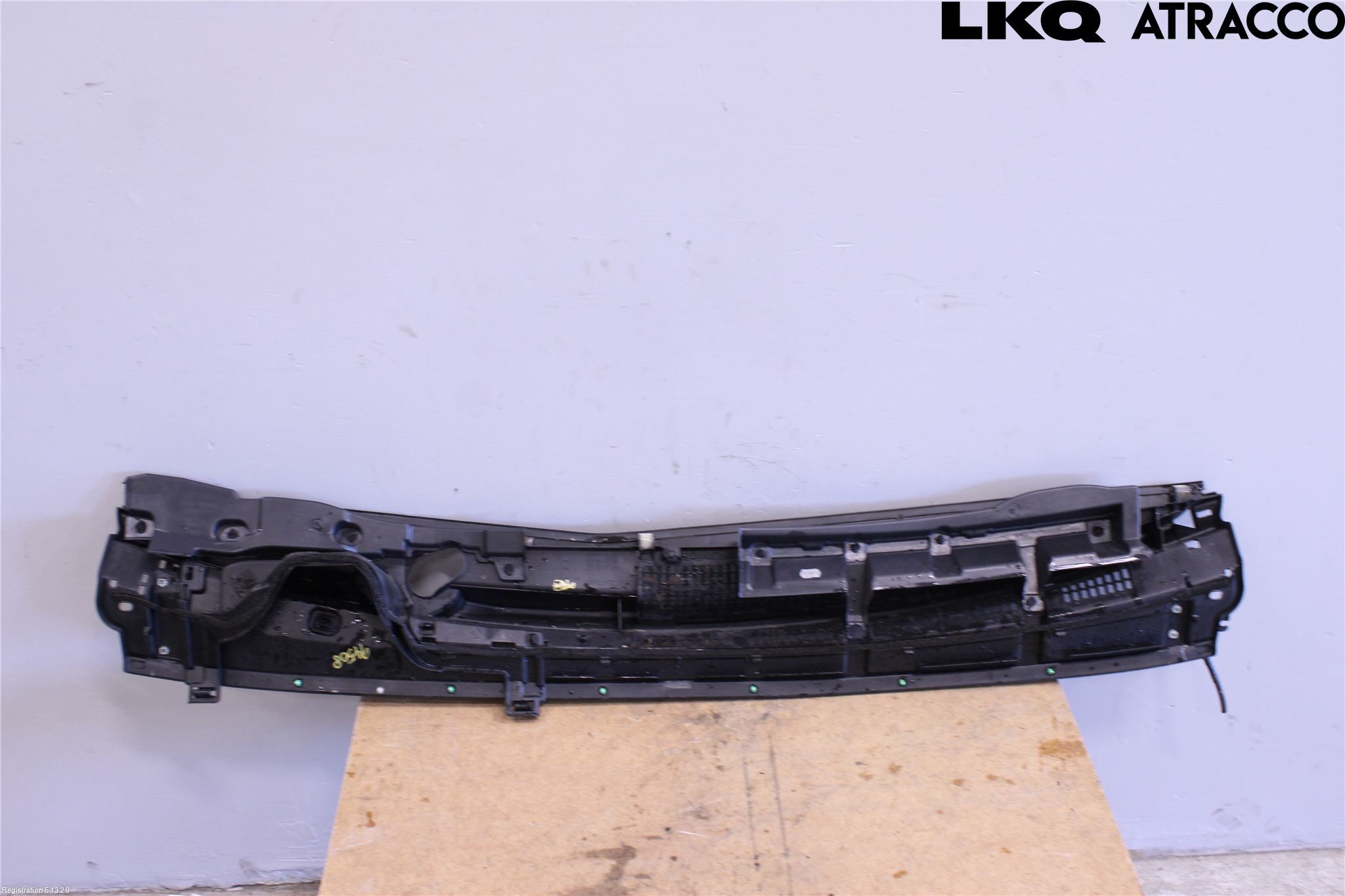 Toyota YARIS XP130 15-20 Torpedplåt-Torpedplast