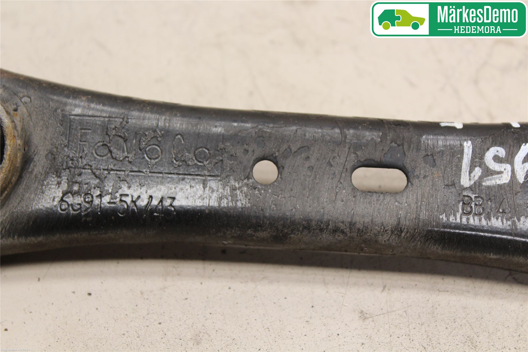 Volvo V60 14-18 Bärarm Bak Vänster