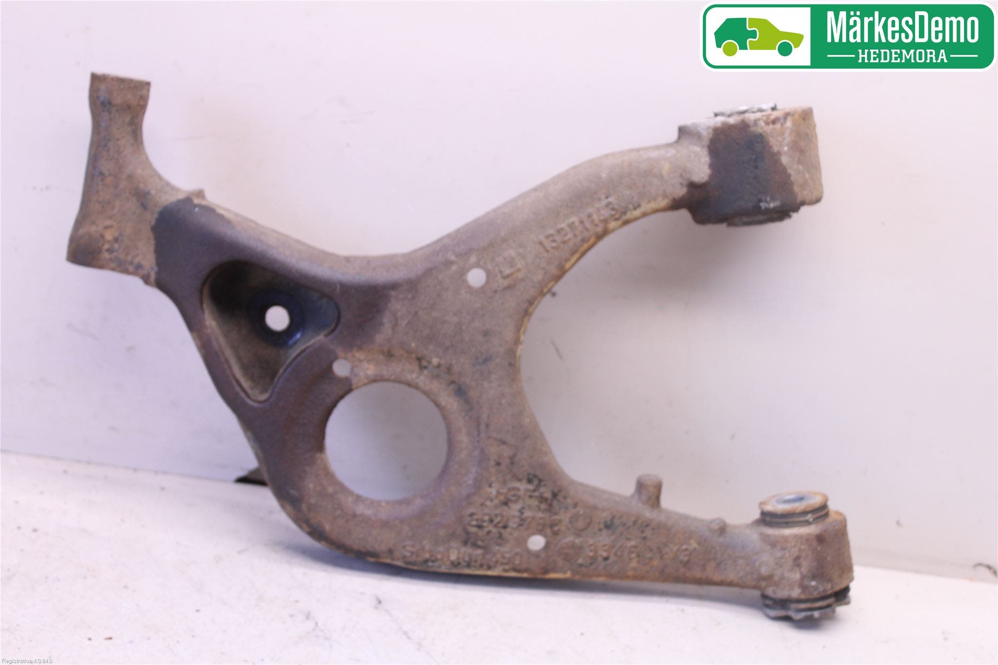 Opel INSIGNIA 09-16 Bärarm Bak Höger
