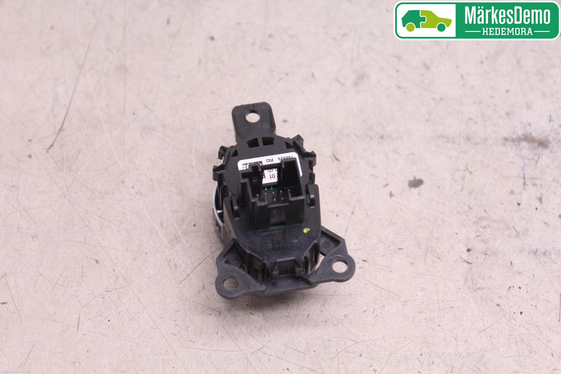 BMW 5 F10/F11/F18 09-17 Startknapp Personbil