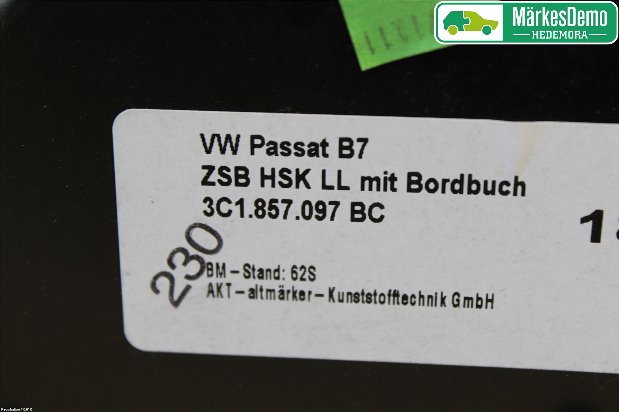Volkswagen VW PASSAT 11-14 Handskfack