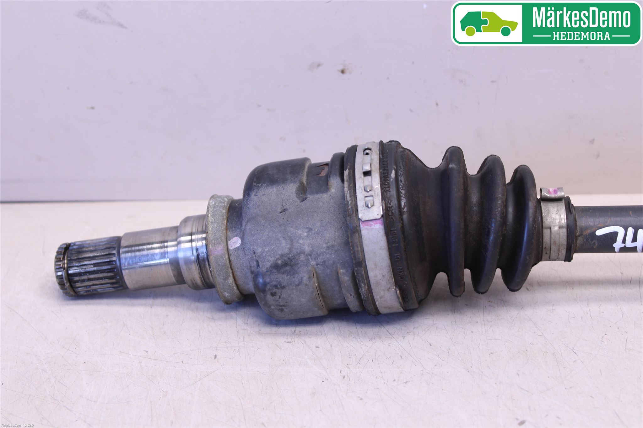 Toyota AYGO 06-14 Drivaxel Fram Vänster