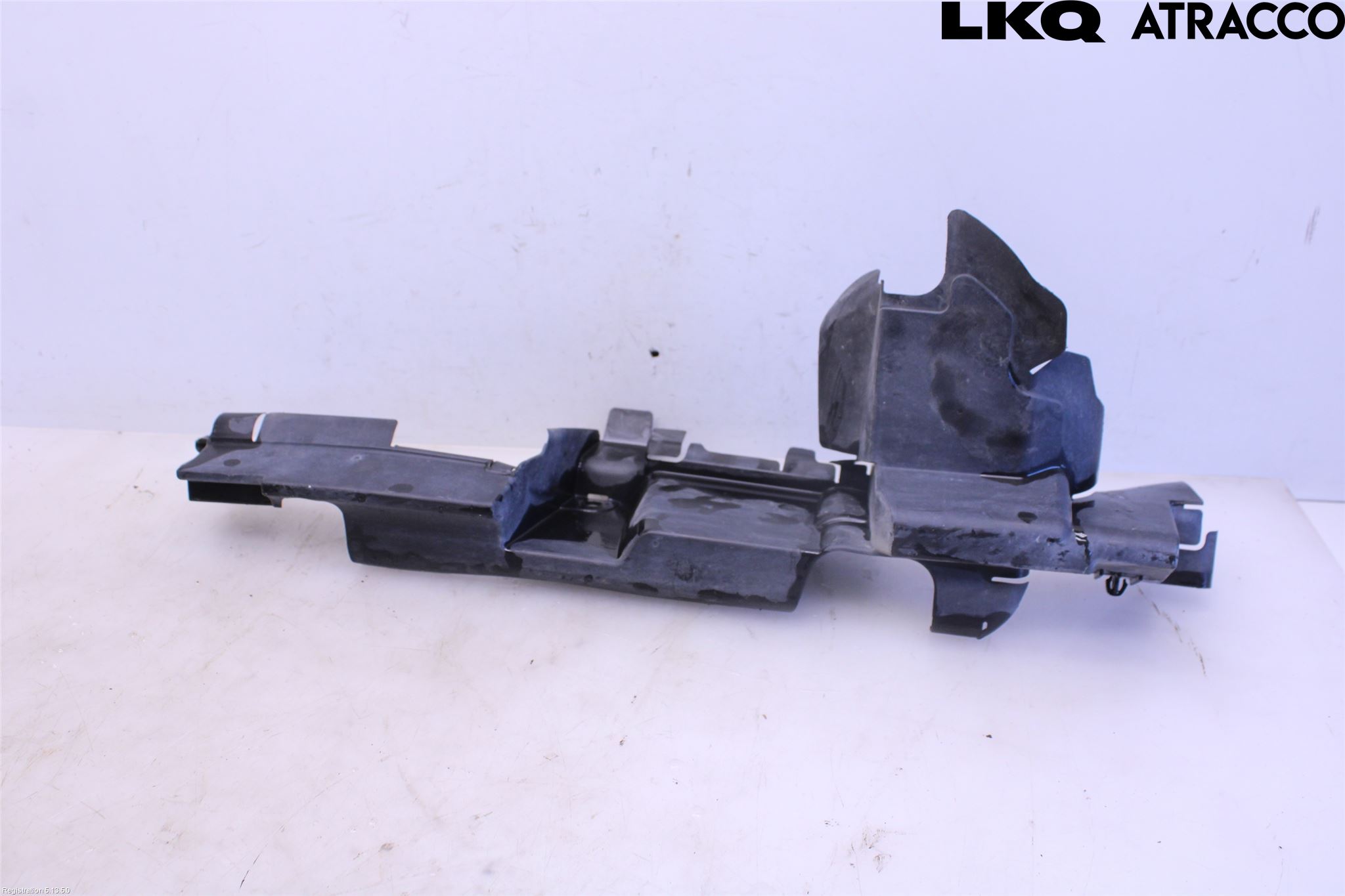 Toyota CAMRY 19-24 Deflektor Plåt-Plast Kylning