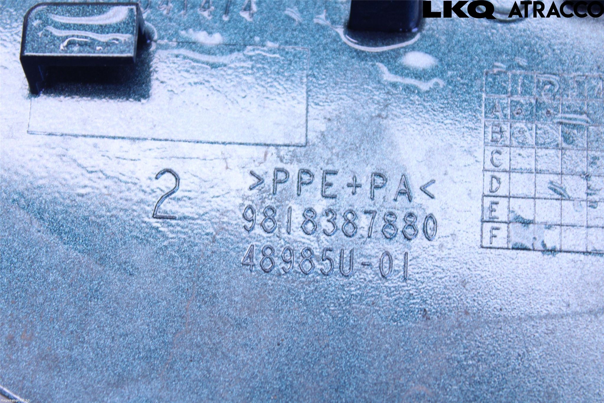 Peugeot 2008 13-20 Tanklucka