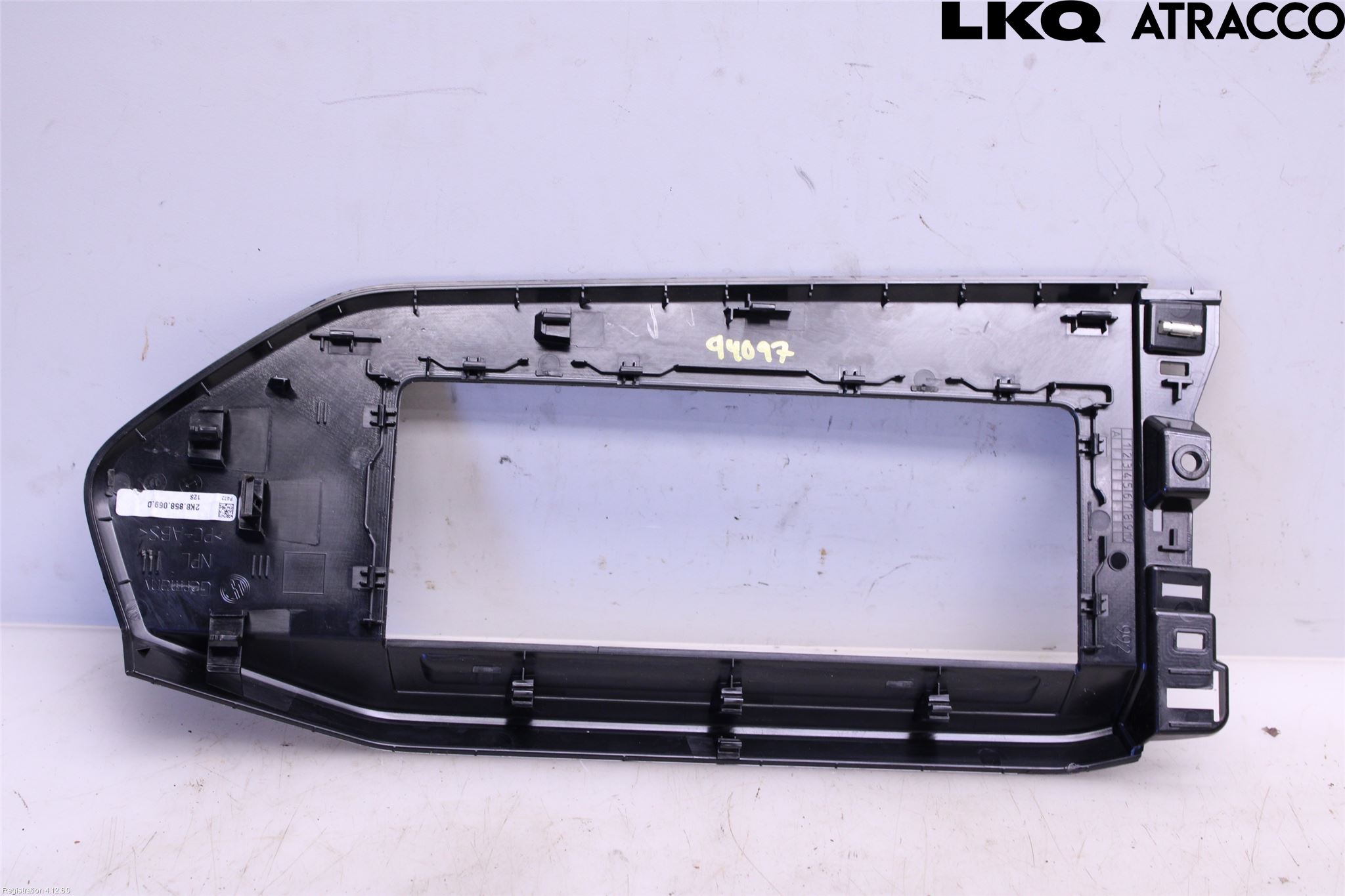 Volkswagen VW CADDY 21- Instrument-Radio Sarg