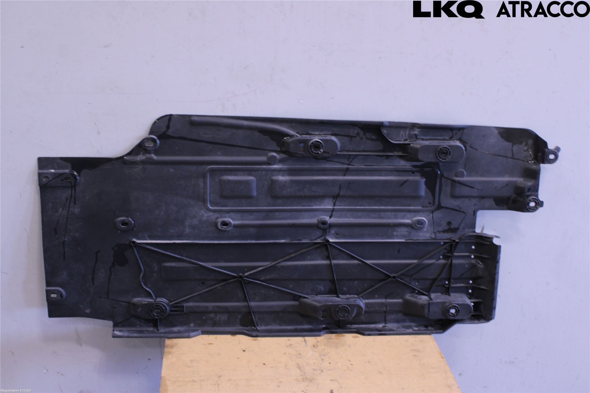 Citroen C5 AIRCROSS 19- Hasplåt Plåt-Plast