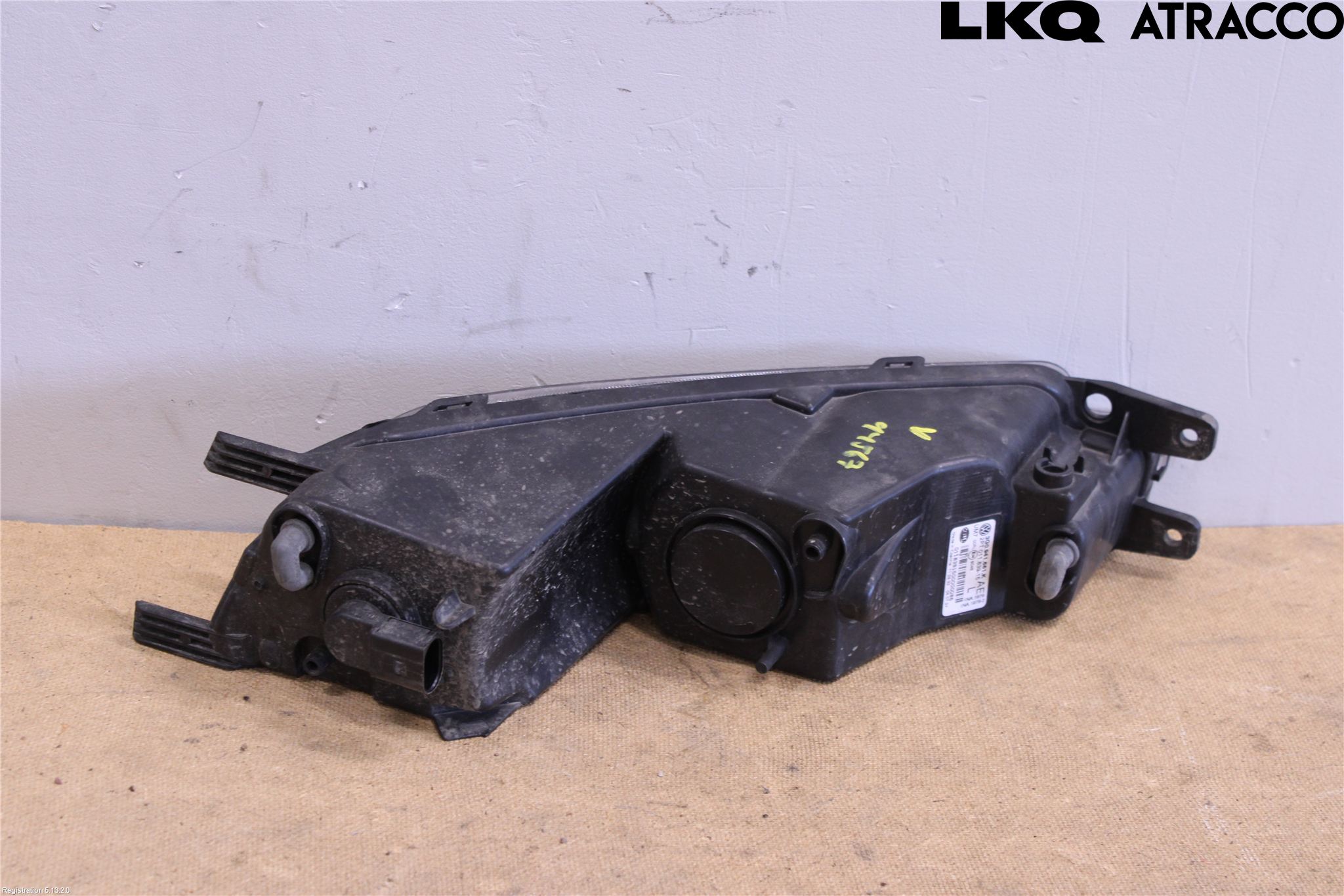 Volkswagen VW PASSAT 15-19 Dimljus-Varselljus Fram