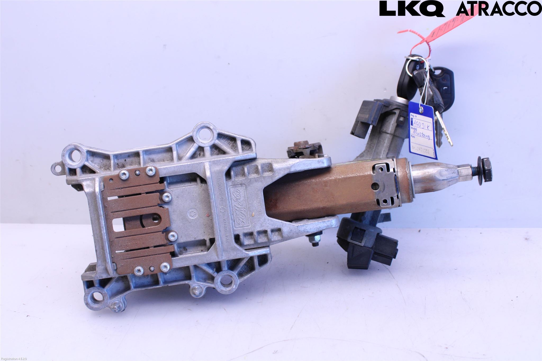 Ford MUSTANG V 05-14 Rattaxelagg Justerbart