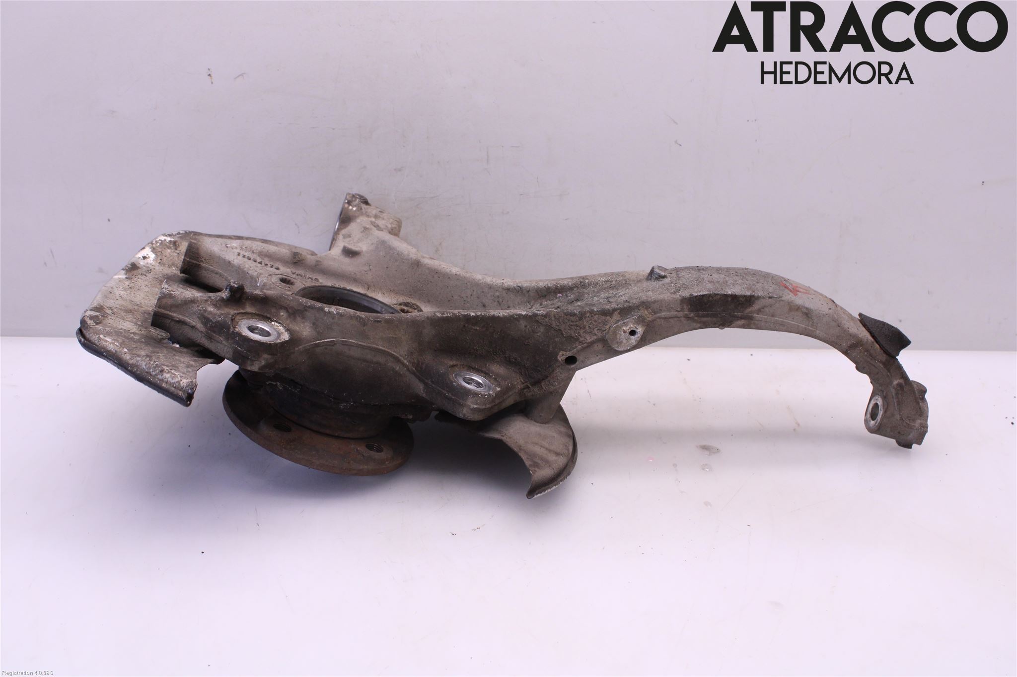 Volvo V90 17->> Styrspindel Lagerhus Vä