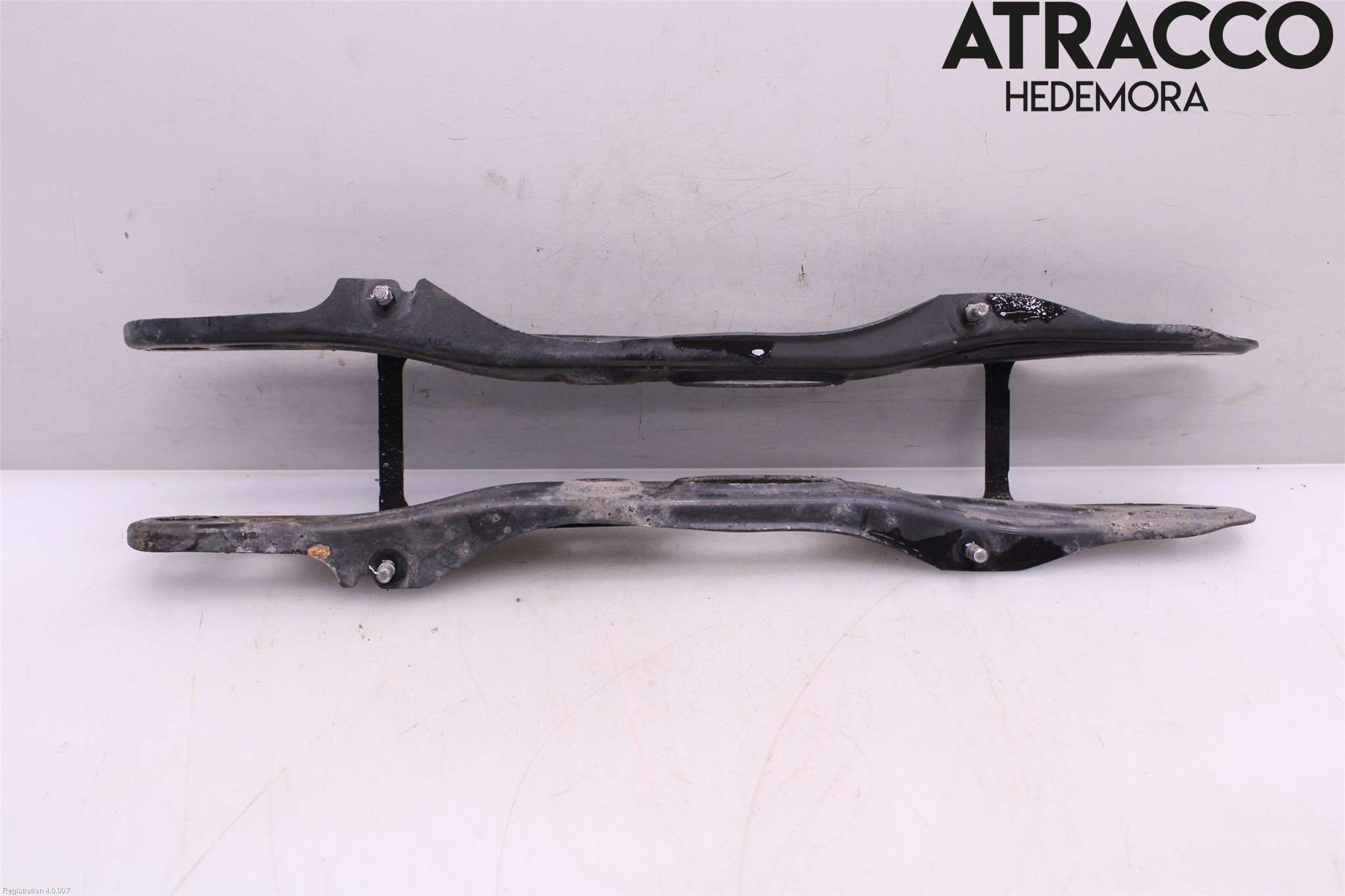 BMW 5 G30/G31/F90 17-23 Bärarm Bak Vänster