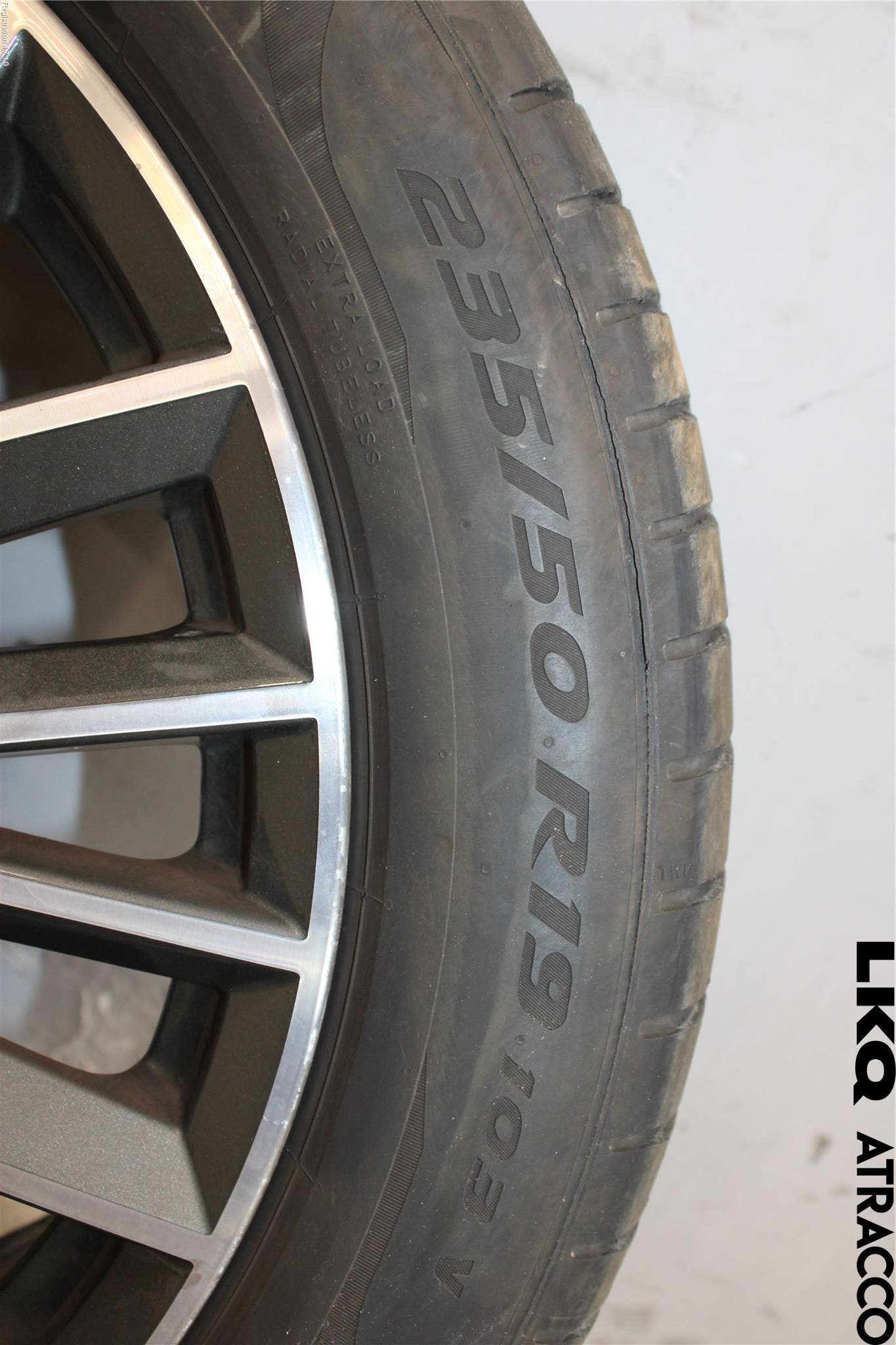 Audi Q3 F3 19- Sommardäck Med Fälg