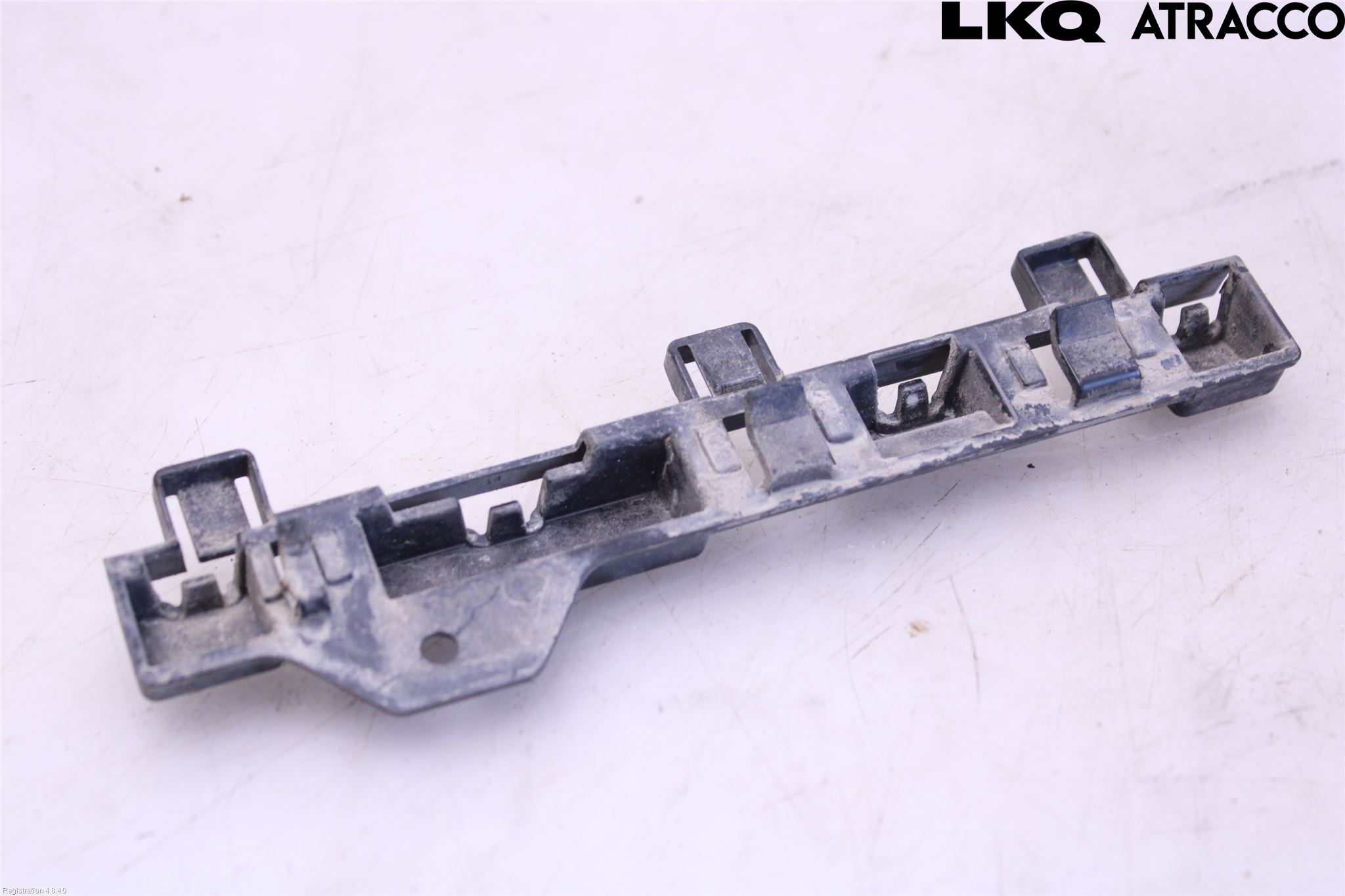 BMW 1 F20/F21 11-19 Stötfångarfäste Fram Hö