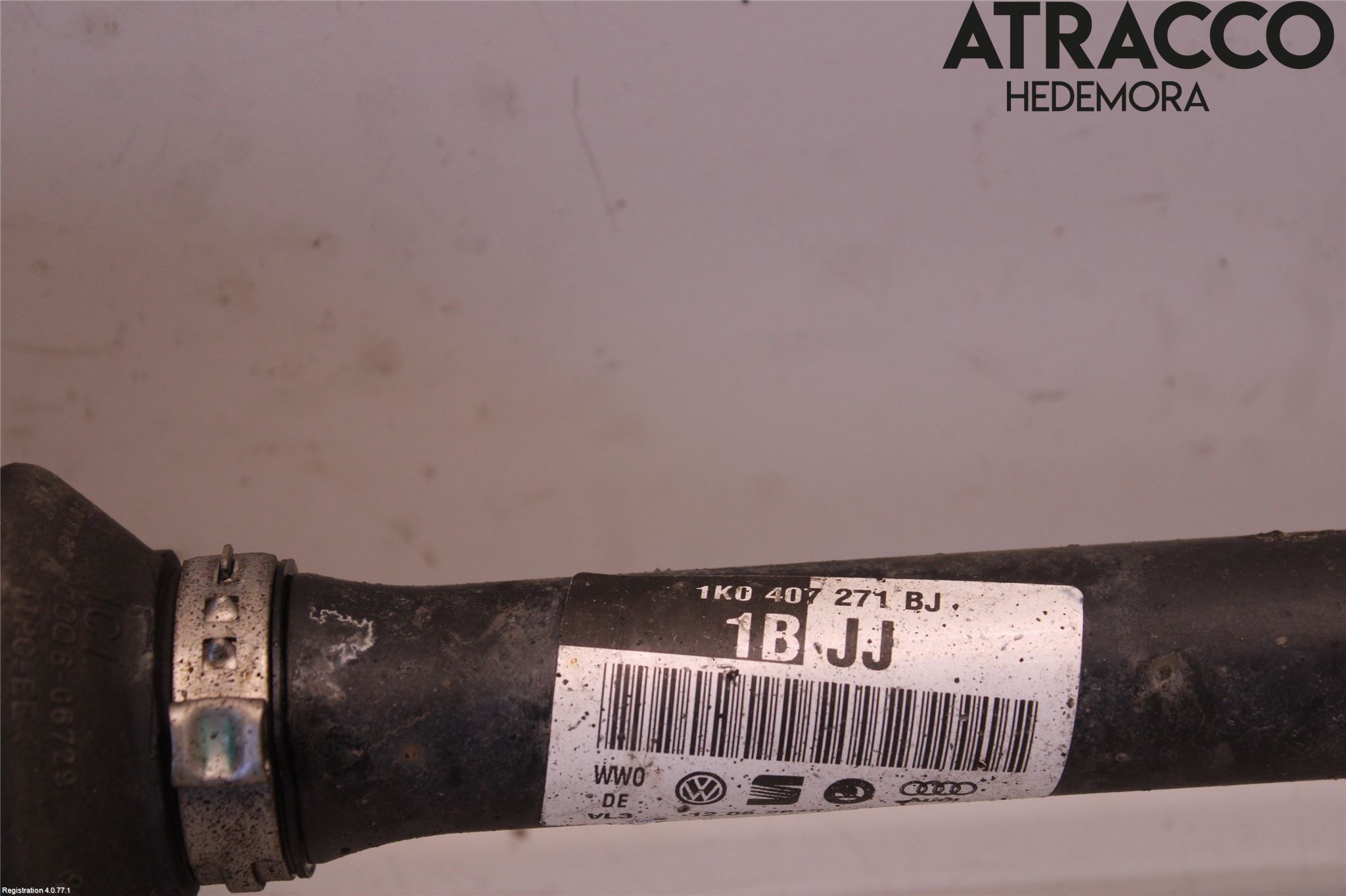 Volkswagen VW PASSAT 05-11 Drivaxel Fram Vänster