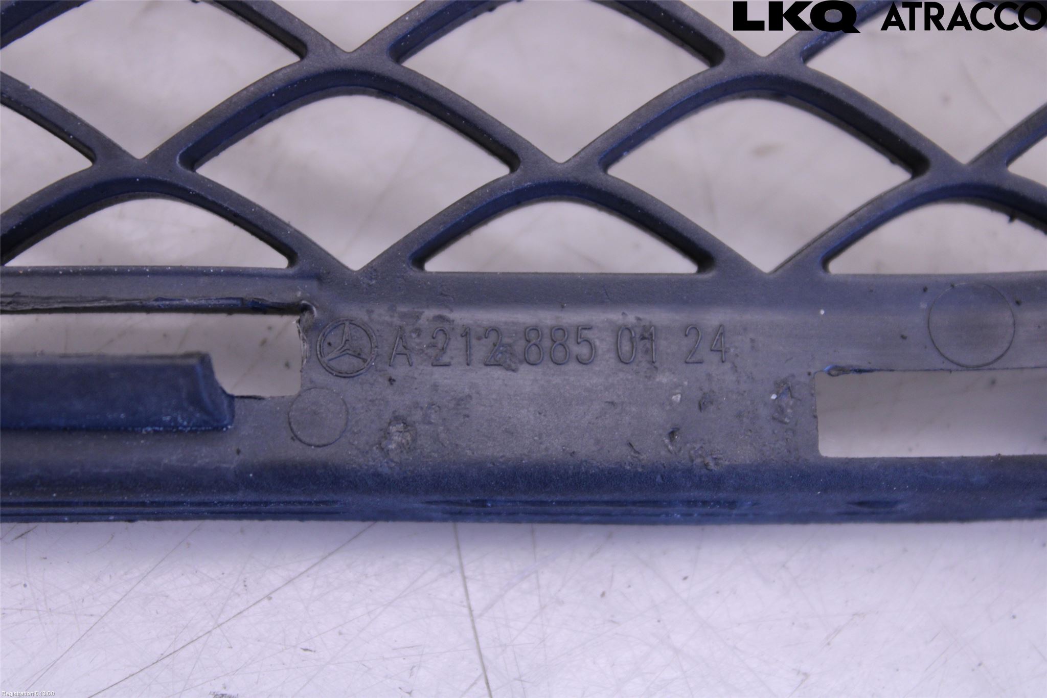 Mercedes-Benz MB E-KLASS (W212) 09-16 Grill-Galler