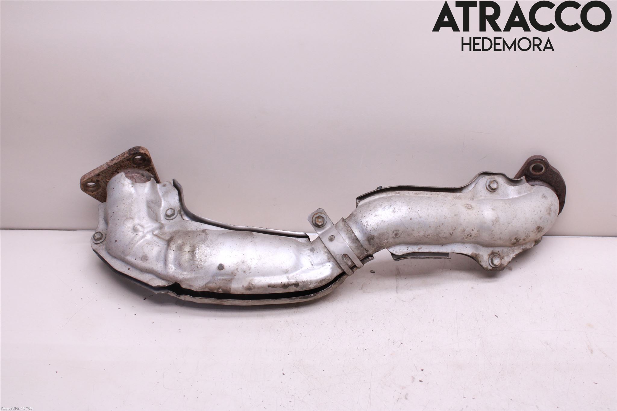 Subaru OUTBACK 15-20 Avgasrör Främre-Mitt-Bak